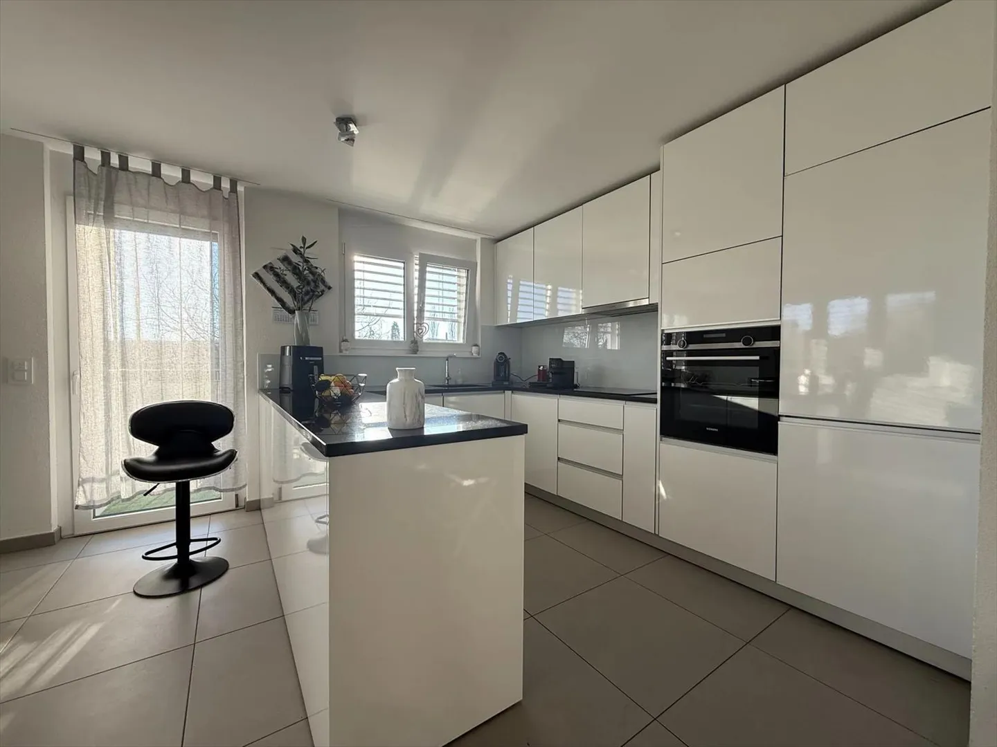 Appartement 3.5 pièces - Photo 2 sur 6