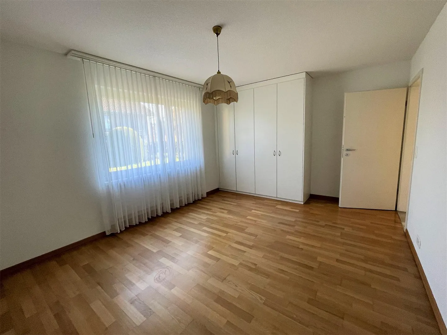 Ampio appartamento al piano terra con molti extra! - Foto 4 di 13