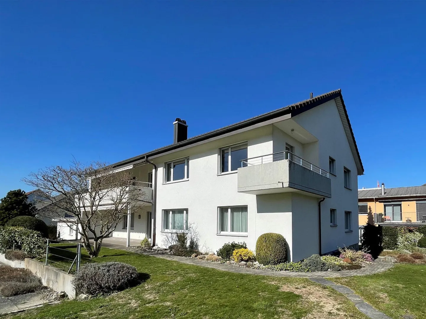 Ampio appartamento al piano terra con molti extra! - Foto 10 di 13