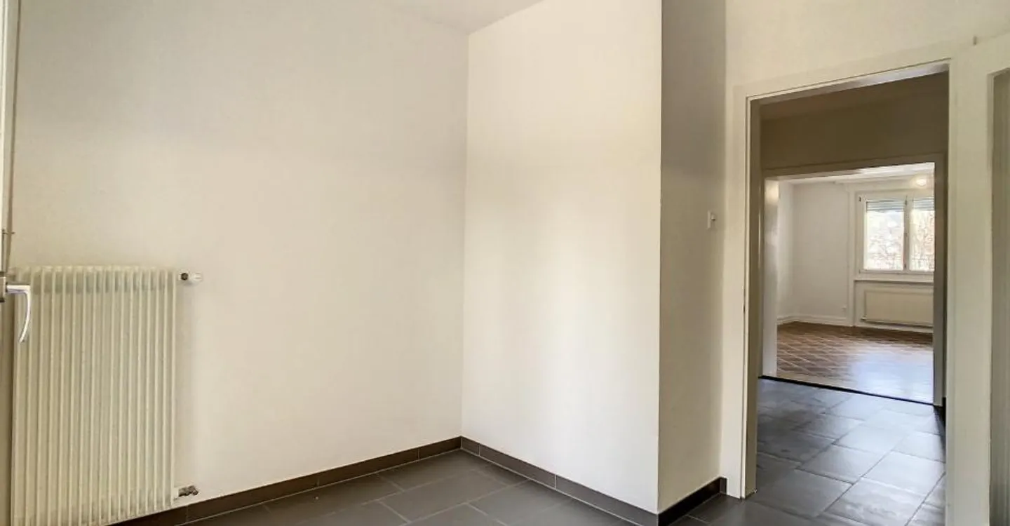 Appartement Charmant à Fribourg - Photo 3 sur 8