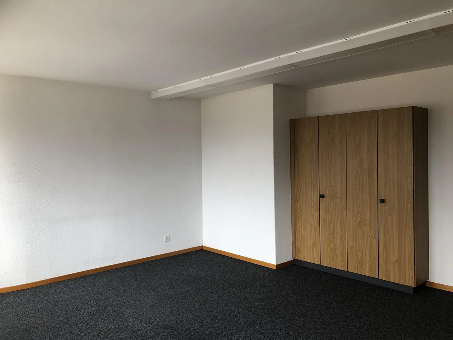 and other bright office spaces for rent in a convenient location - Photo 5 of 6