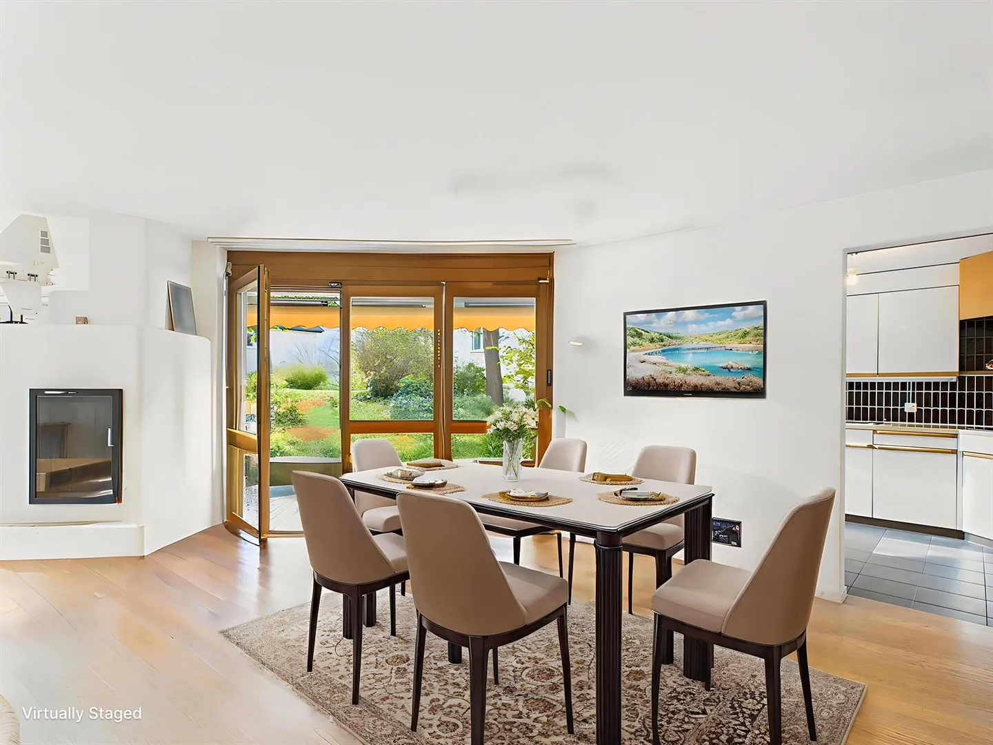 Apartment for rent - Photo 2 of 11