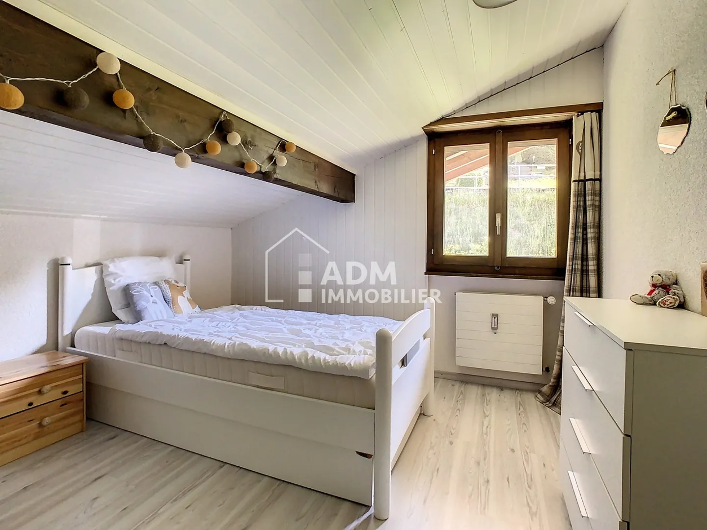 Furnished 4.5 room apartment - Photo 4 of 11