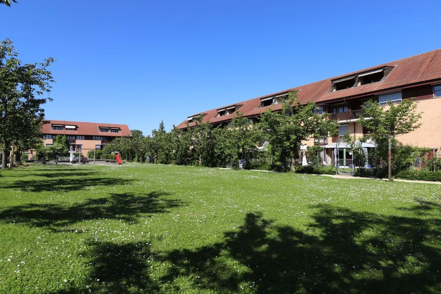 E-Parking spaces for rent - Muttenz development "Im Freuler" - Photo 1 of 1