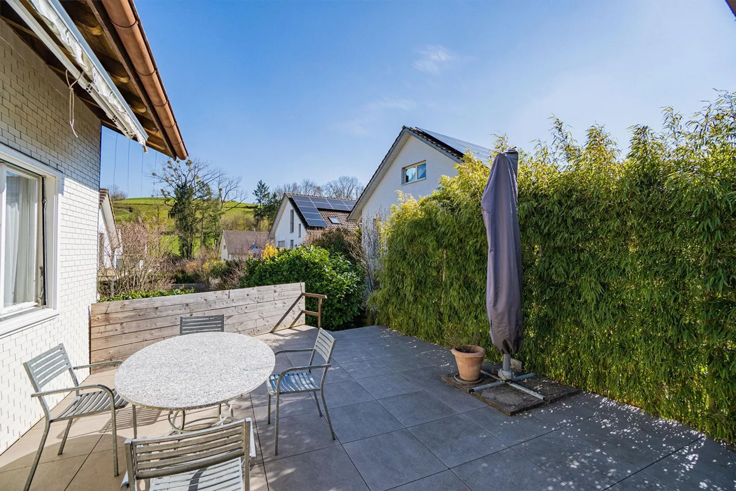Charmantes Einfamilienhaus mit Garten - Foto 6 von 13