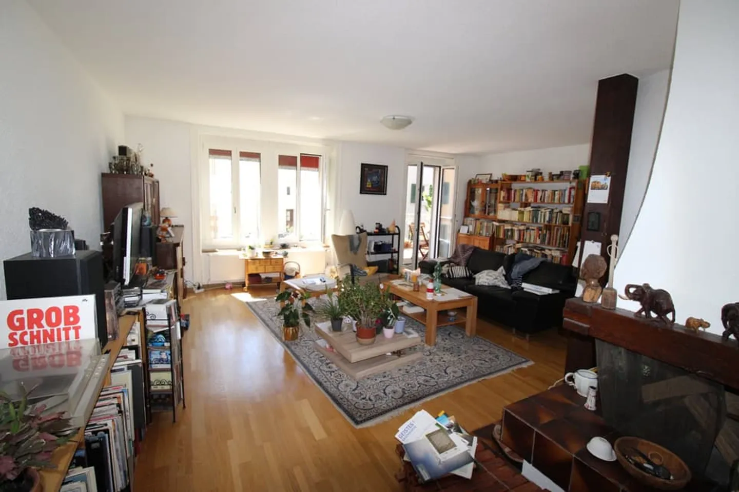 Grosse 4œ-Zimmerwohnung mit Balkon in Jugendstilhaus nahe Bahnhof - Foto 4 di 11