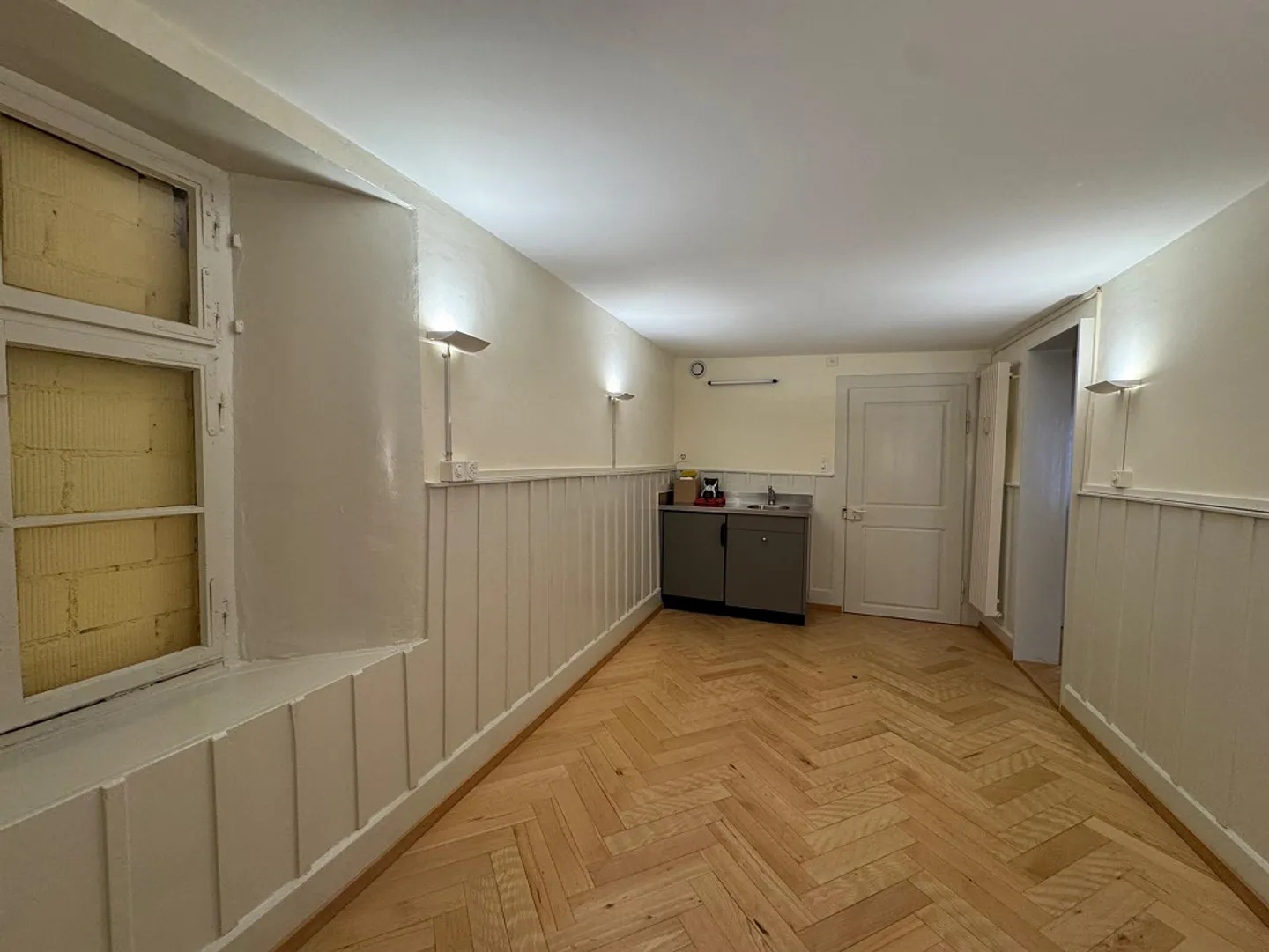 Ufficio / Atelier / Terapia - Posizione Centrale a Laufen - Foto 5 di 9