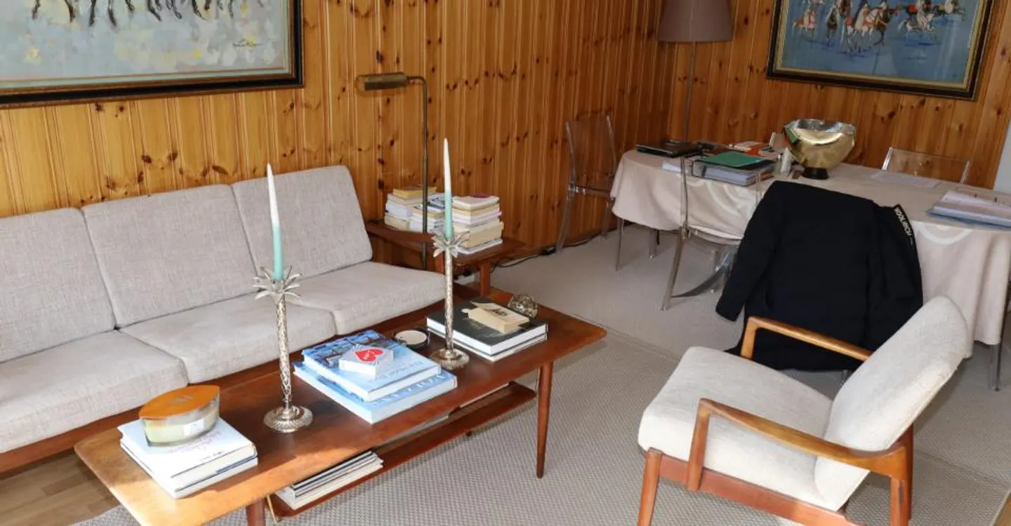 Magnificent 4.5-room apartment with balcony in Crans - Photo 2 of 14