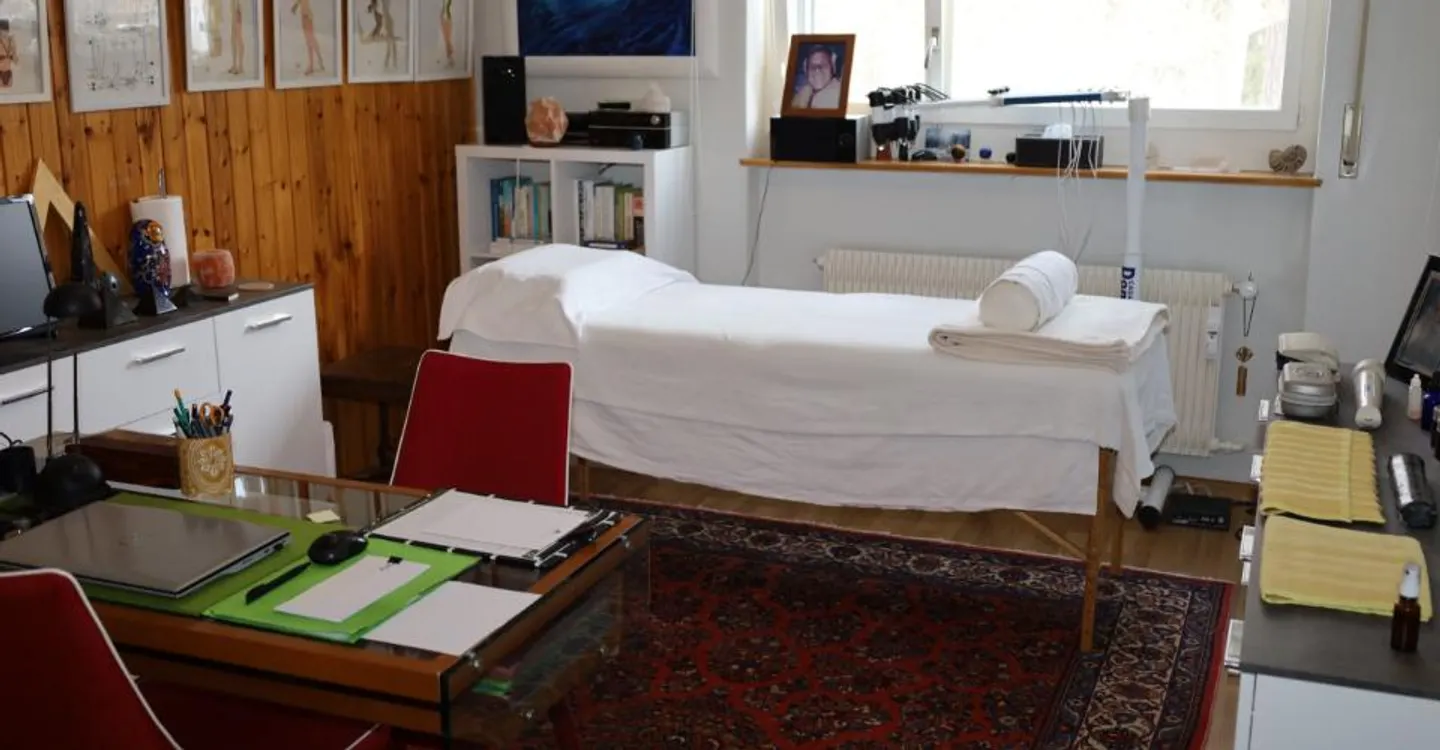 Magnificent 4.5-room apartment with balcony in Crans - Photo 7 of 14