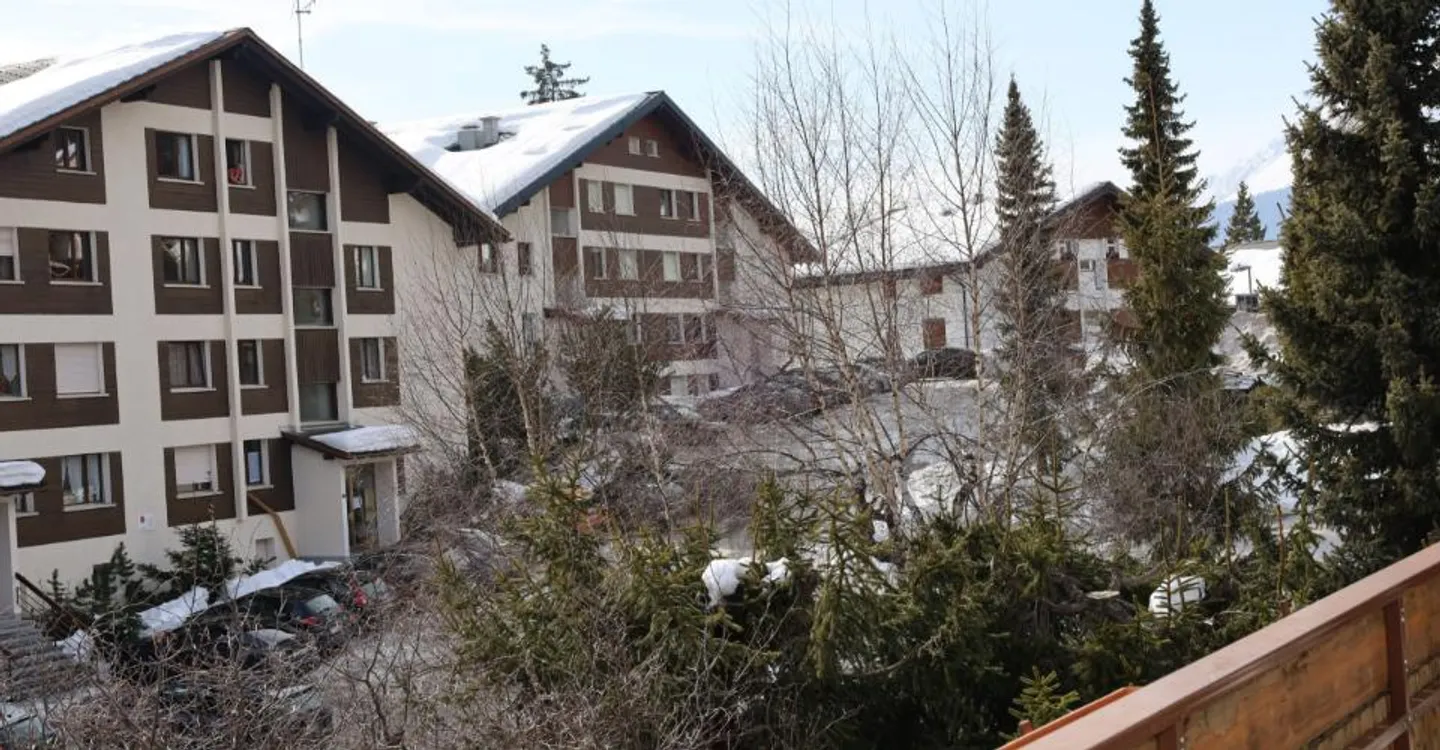 Magnificent 4.5-room apartment with balcony in Crans - Photo 14 of 14
