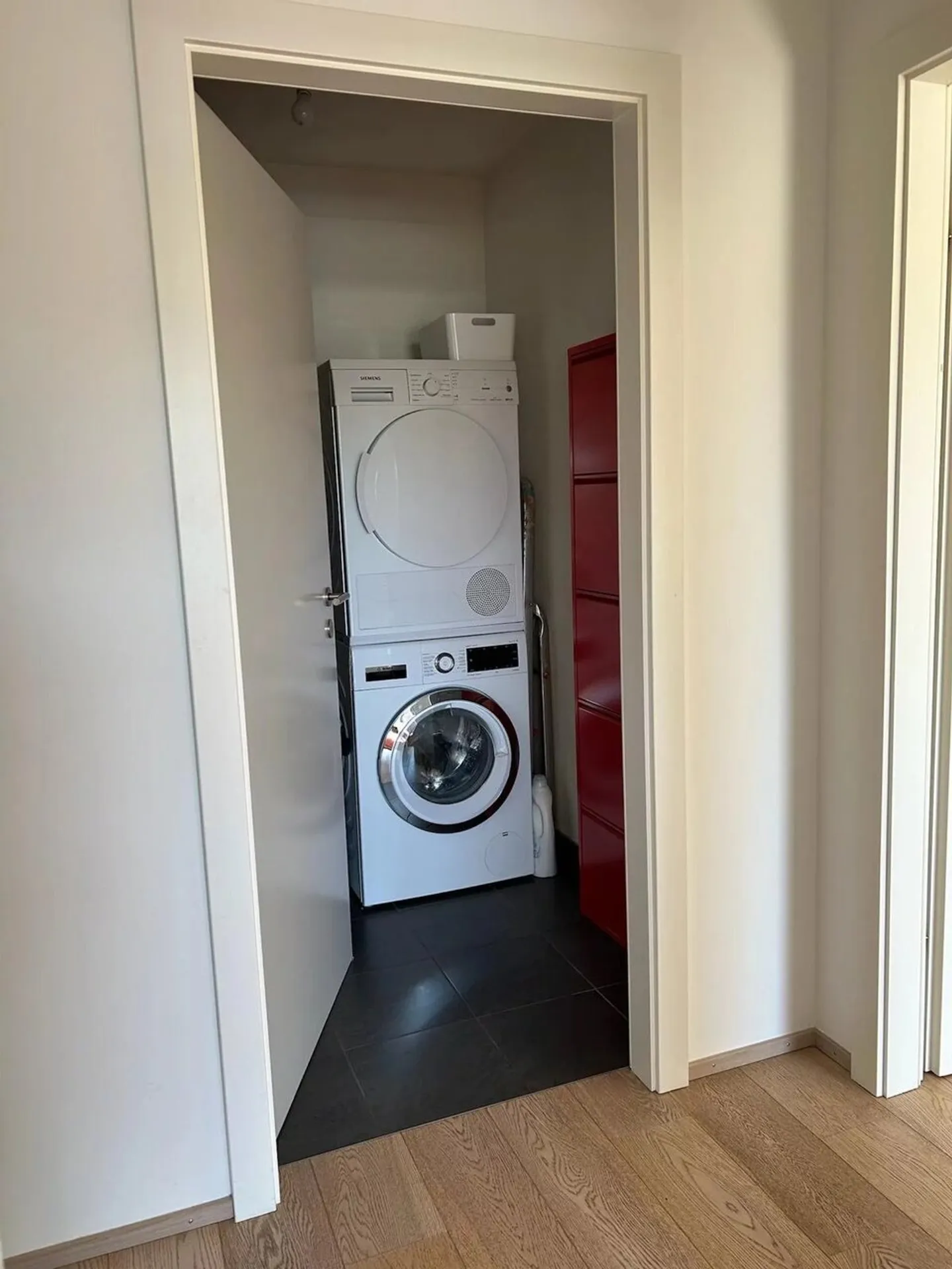 Geräumige Wohnung mit Terrasse - Foto 12 von 13