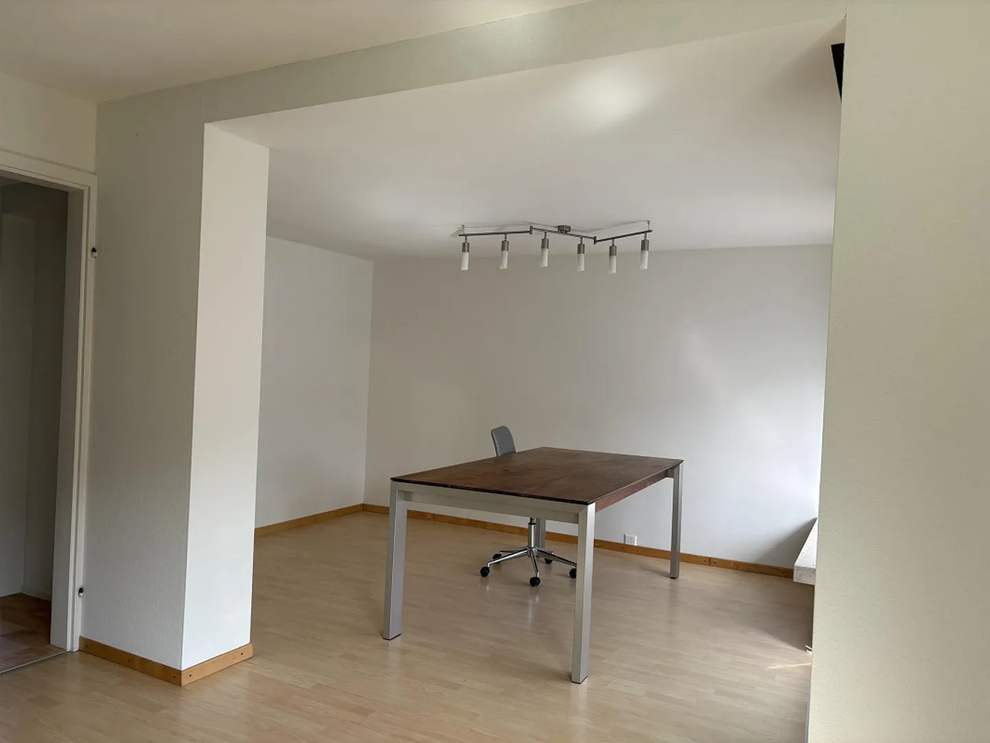 Quietly located in the heart of Zug - Photo 4 of 10