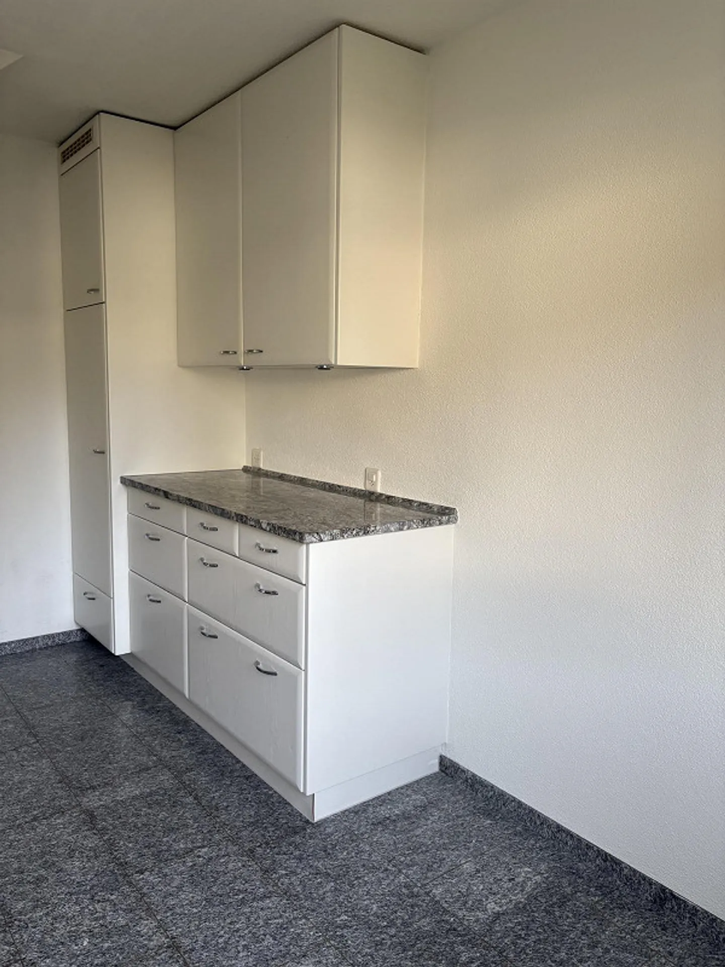 Quietly located in the heart of Zug - Photo 6 of 10