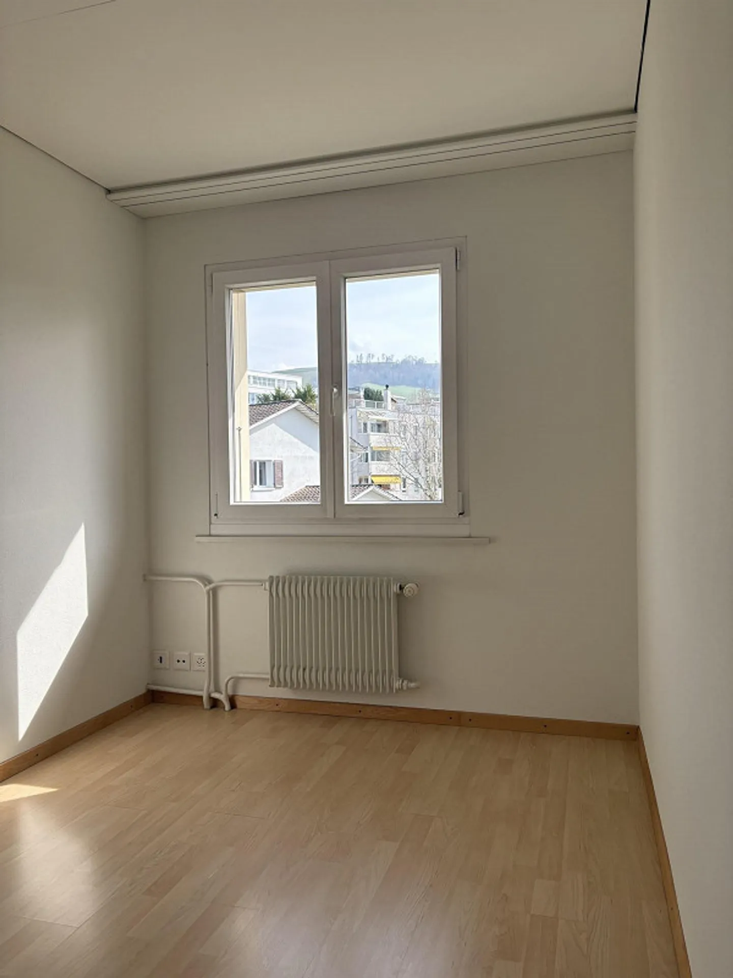 Quietly located in the heart of Zug - Photo 9 of 10