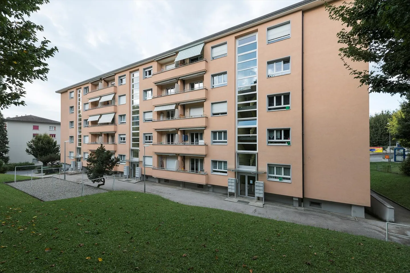 Quiet area and close to Prilly - Photo 2 of 2