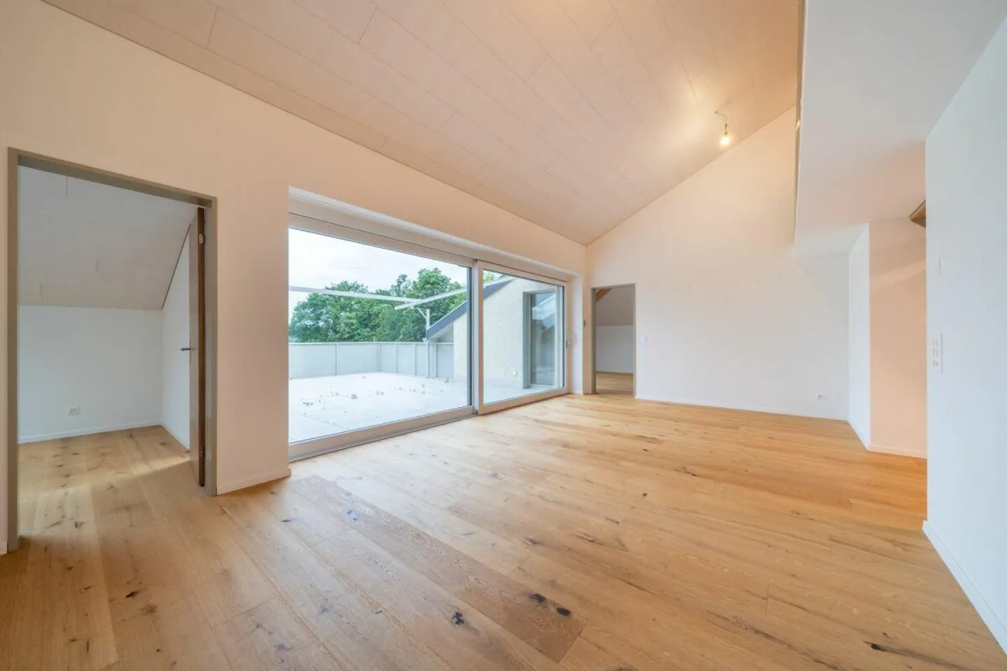 Vista garantita - Appartamento da sogno di 5½ stanze in mansarda - Foto 2 di 8