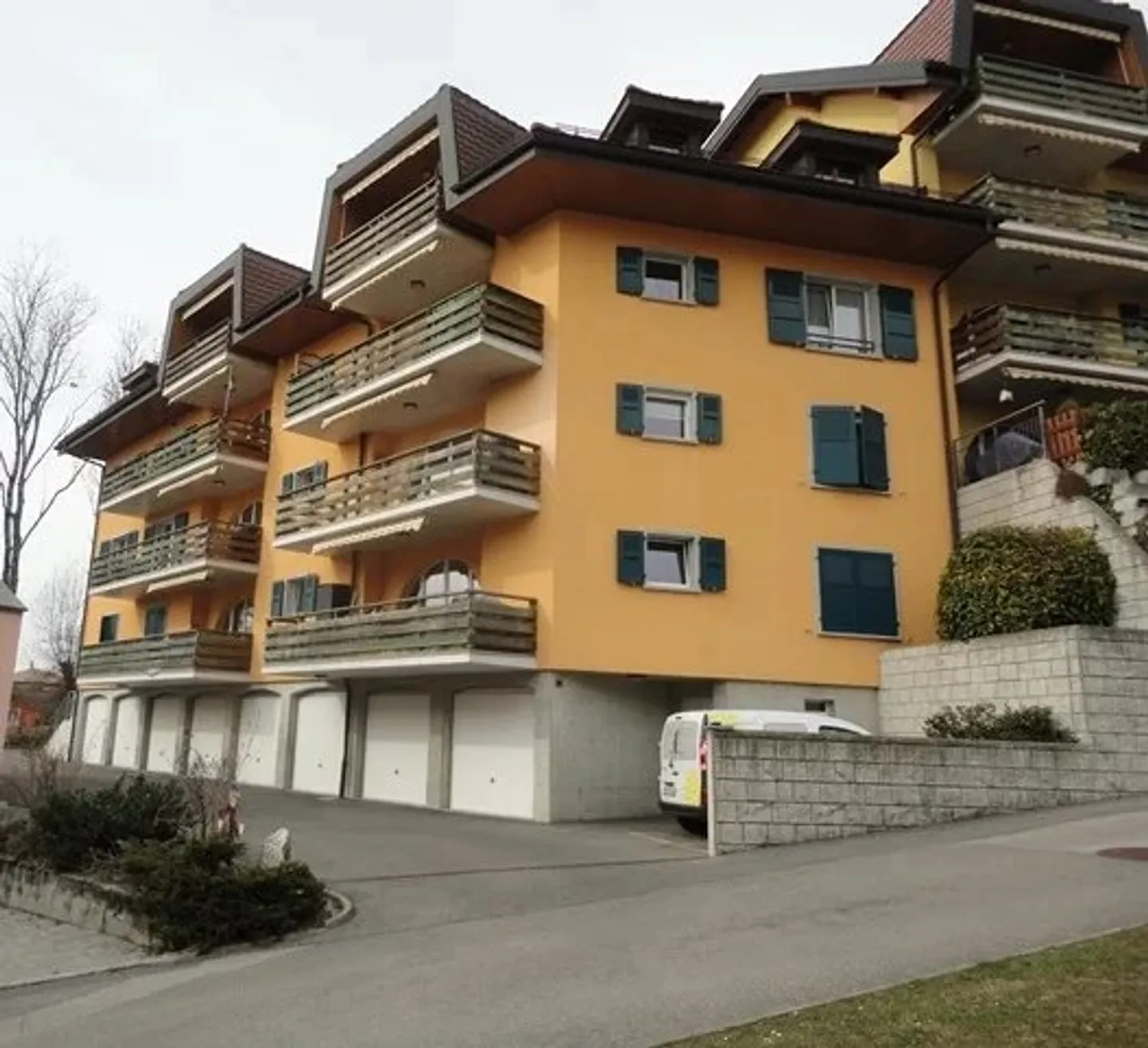 Große 4,5-Zimmer-Wohnung im Obergeschoss mit Balkon - Foto 12 von 12