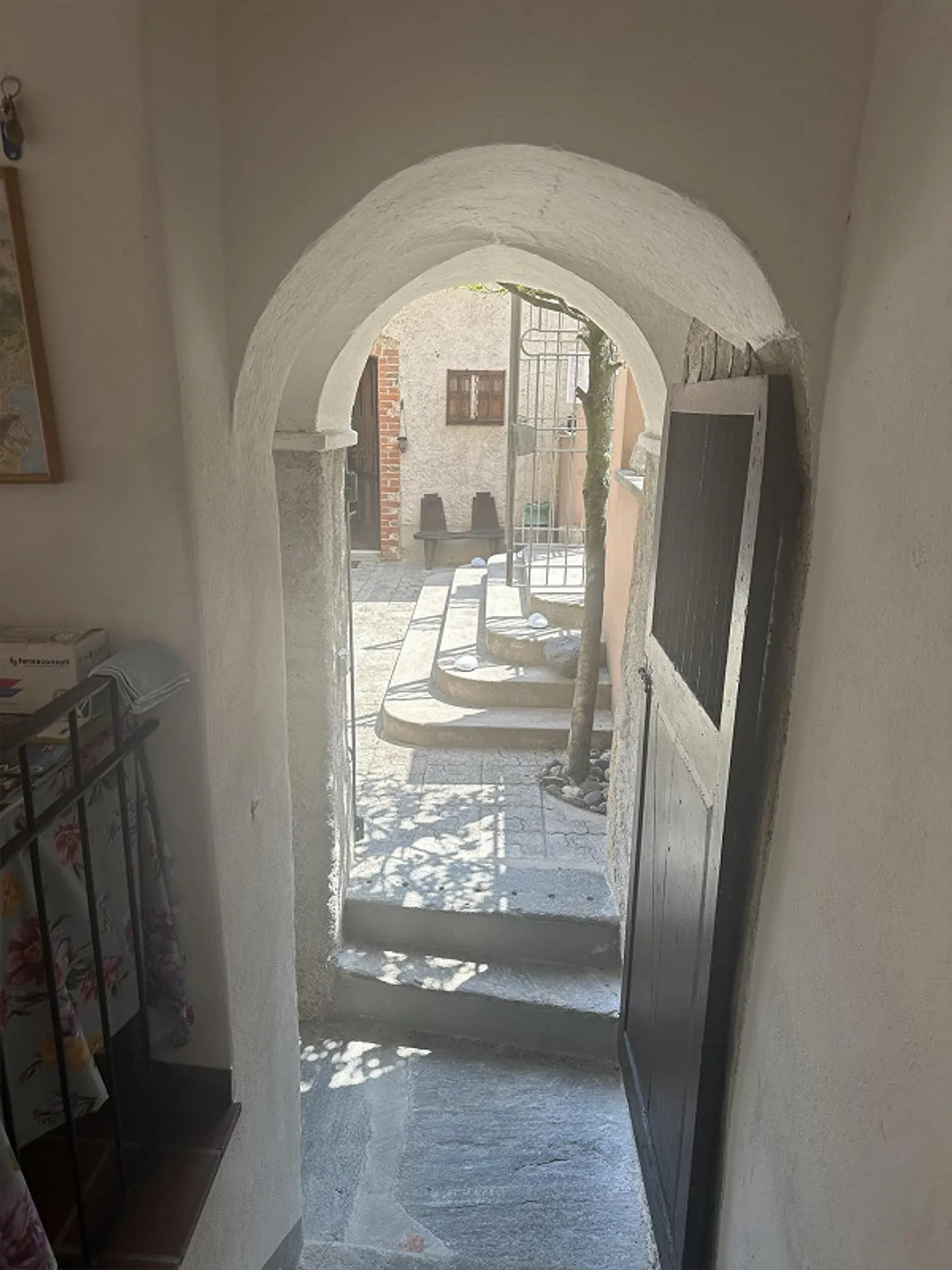Charming Studio Near Lake Lugano - Photo 8 of 15