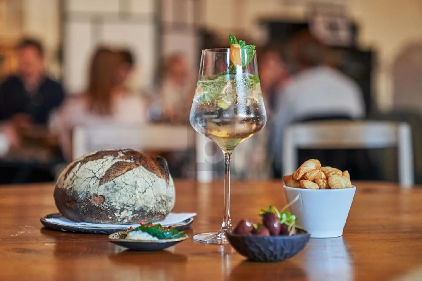 JEWEL IN THE VILLAGE CENTER - IDEAL FOR GASTRO - Photo 5 of 6