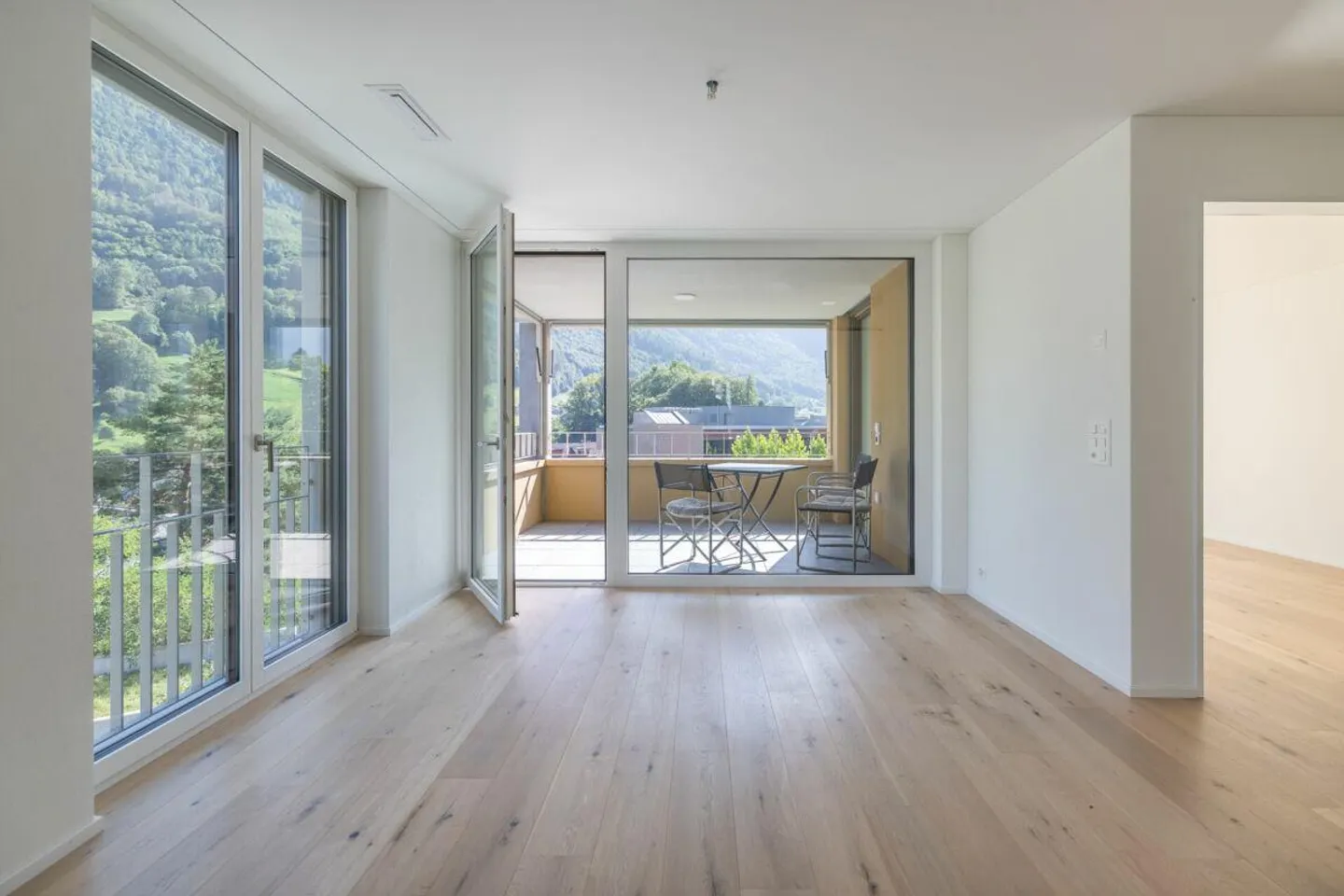 Prima occupazione | Appartamento 3.5 locali nel centro di Glarona - Foto 6 di 14