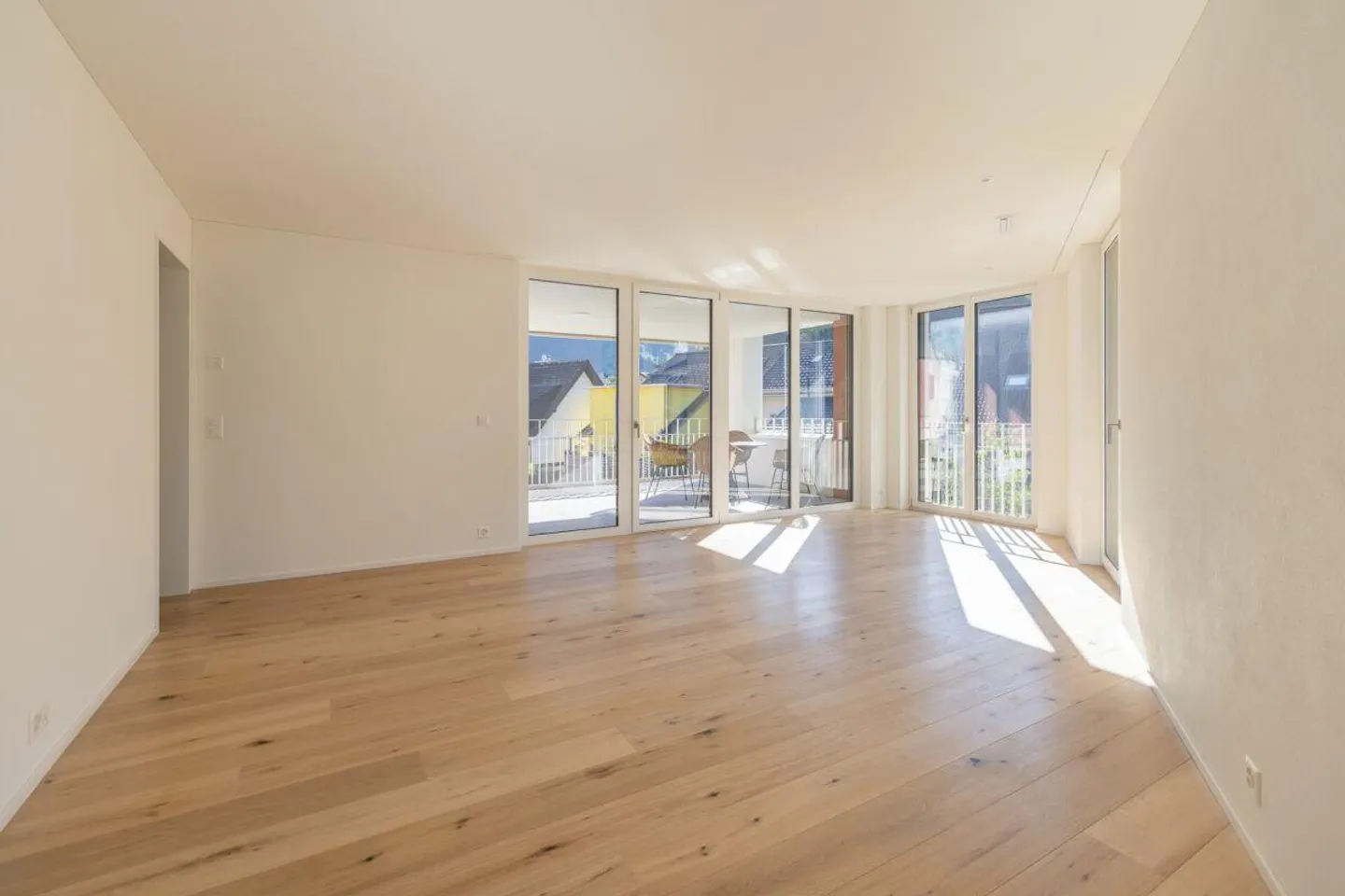 Prima occupazione | Appartamento 3.5 locali nel centro di Glarona - Foto 7 di 14
