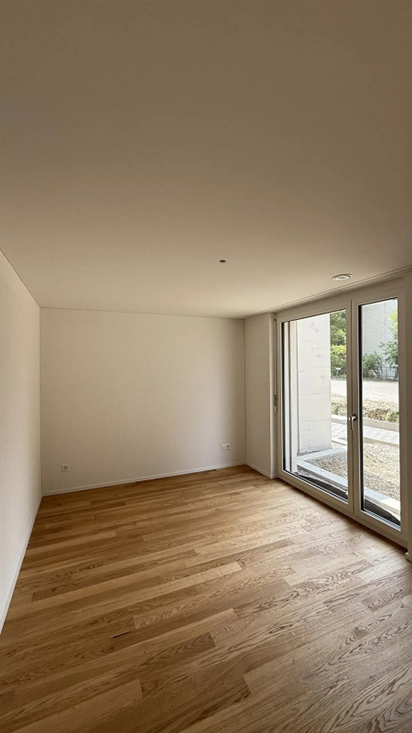Appartement de jardin 2,5 pièces dans un nouveau bâtiment avec jardin privé de 42 m² - première occupation - Photo 5 sur 16