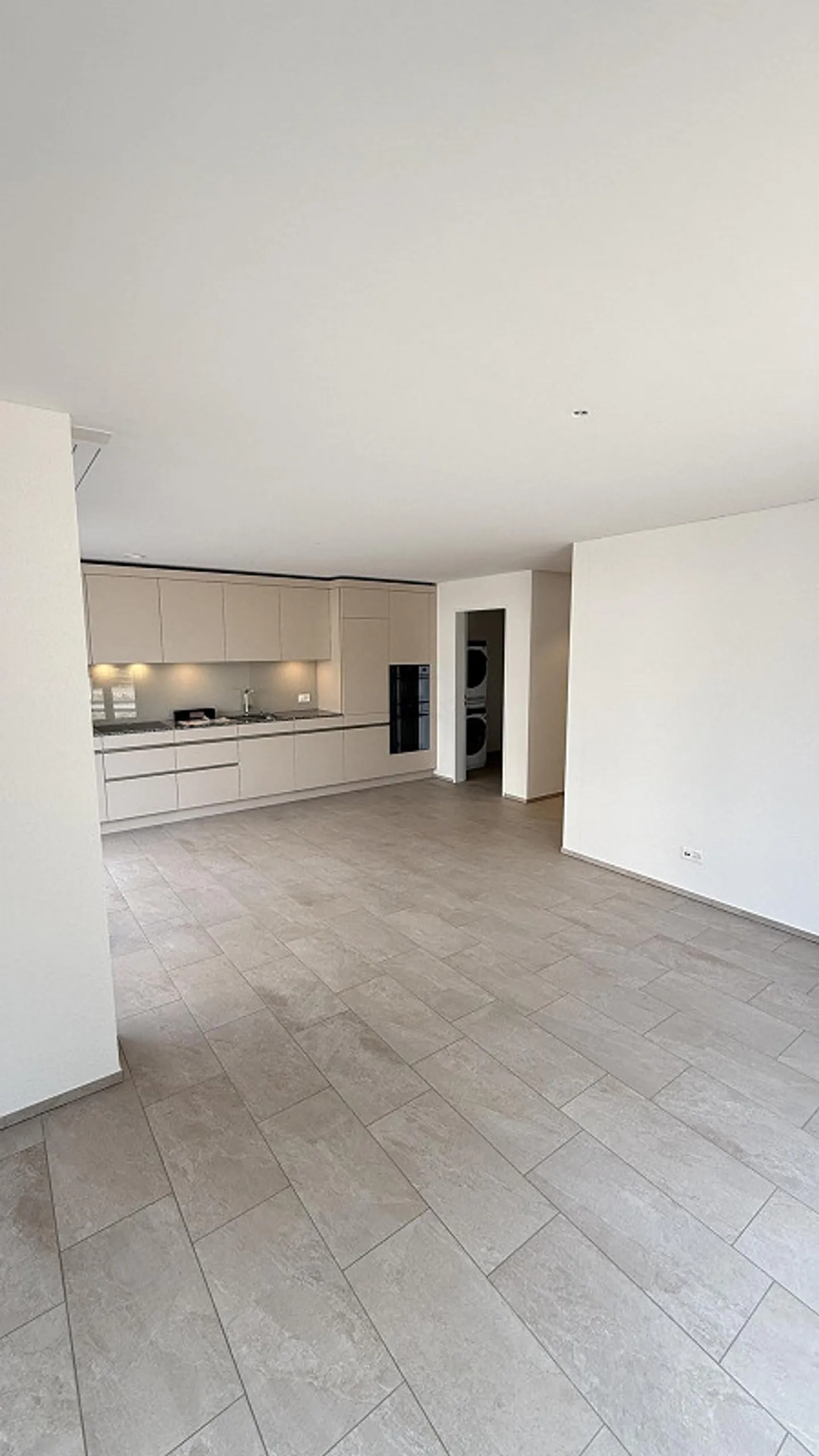 Appartement de jardin 2,5 pièces dans un nouveau bâtiment avec jardin privé de 42 m² - première occupation - Photo 11 sur 16