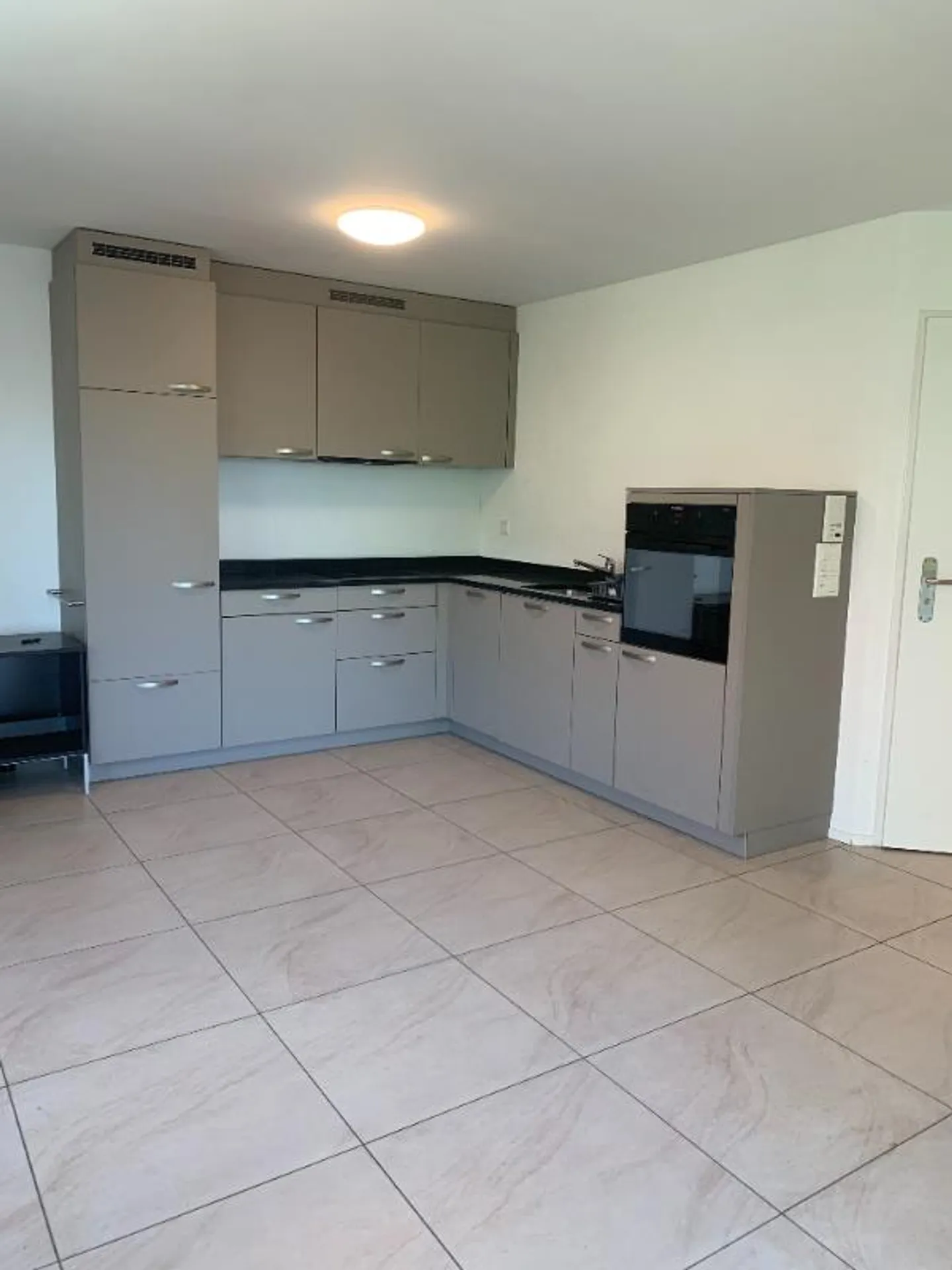 Charmant appartement 2.5 pièces - Photo 1 sur 1
