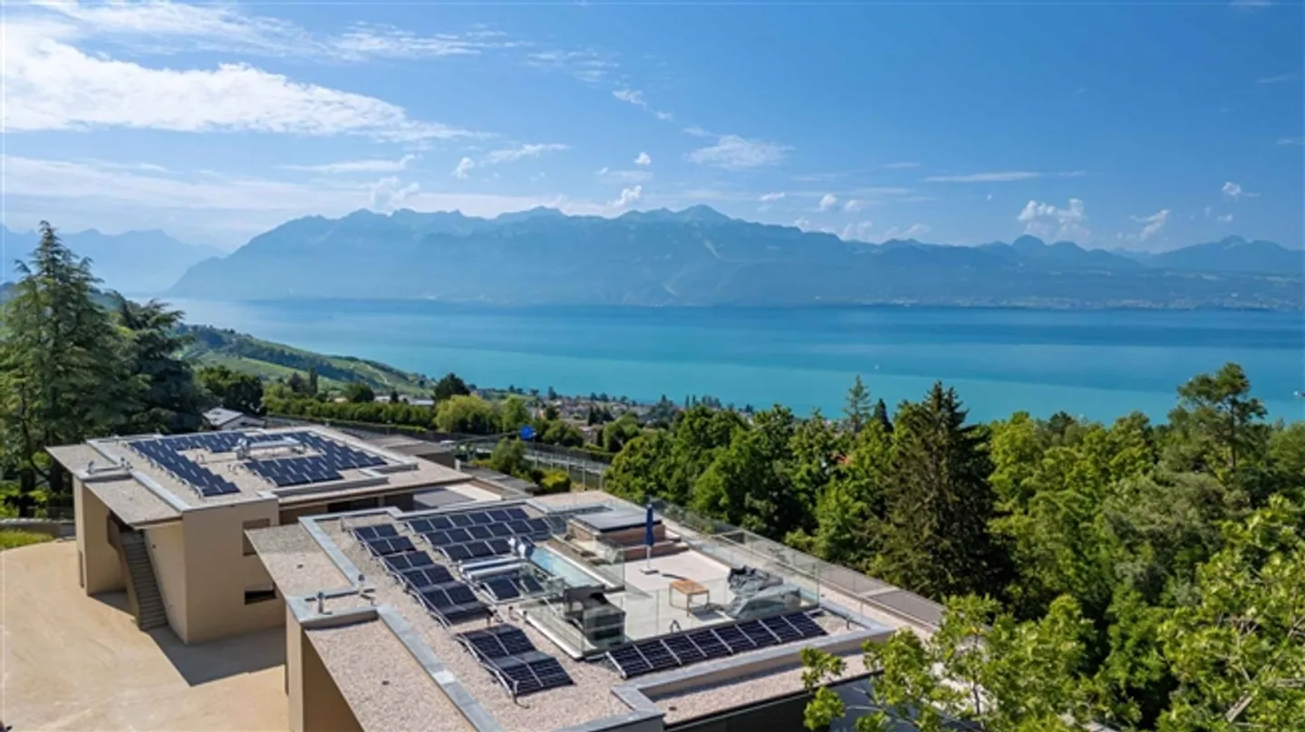 Magnifique appartement de 3.5 pièces avec vue sur le lac - Photo 2 sur 13