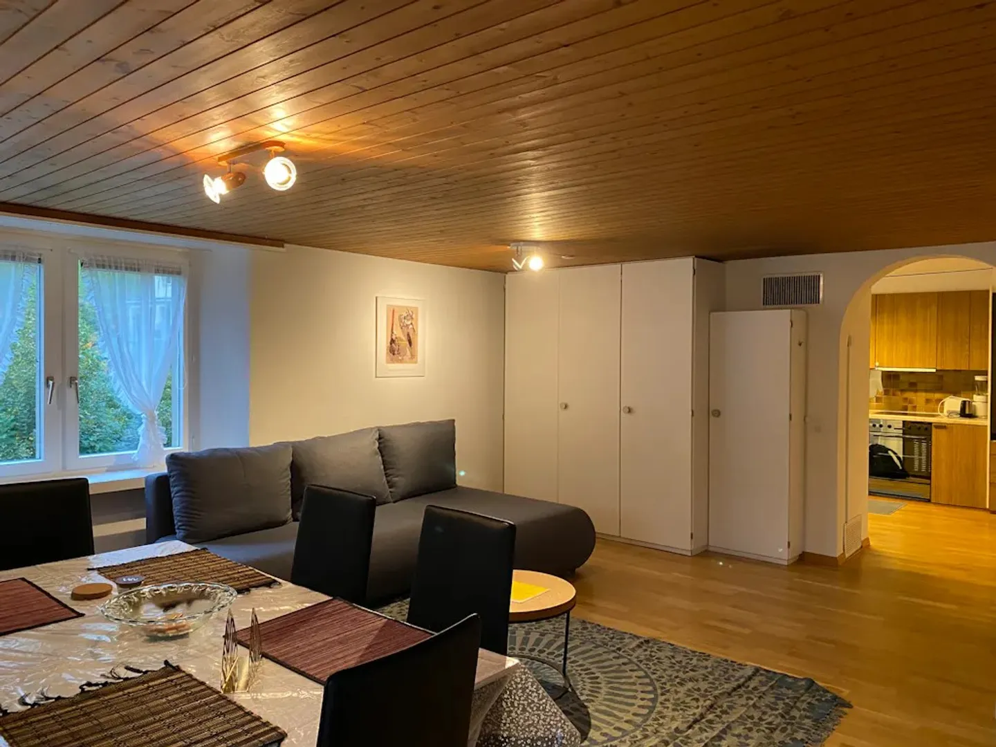 Apartment for rent - Photo 3 of 10