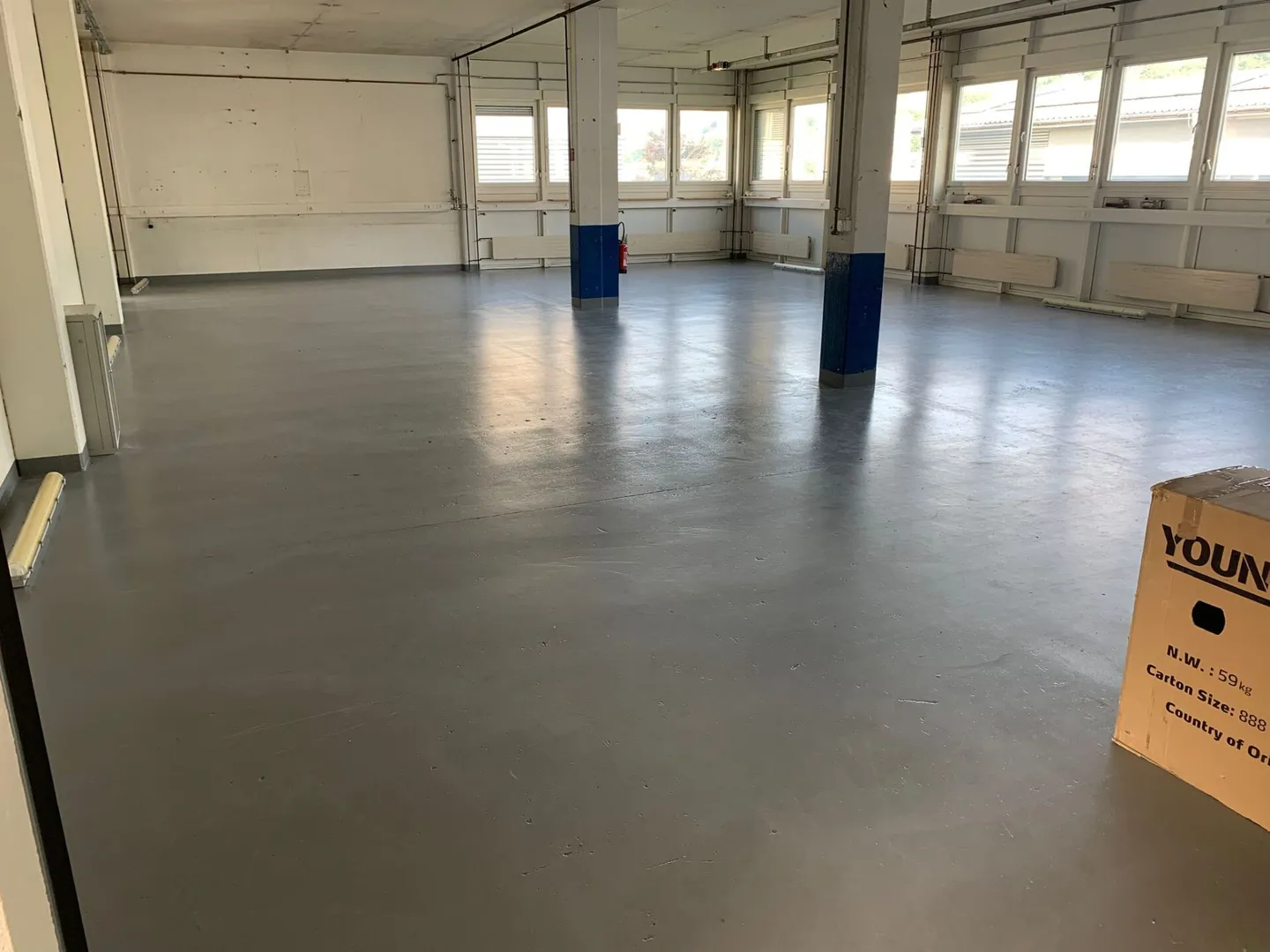Spazio commerciale in affitto: 328 m2 al piano terra - Foto 2 di 5