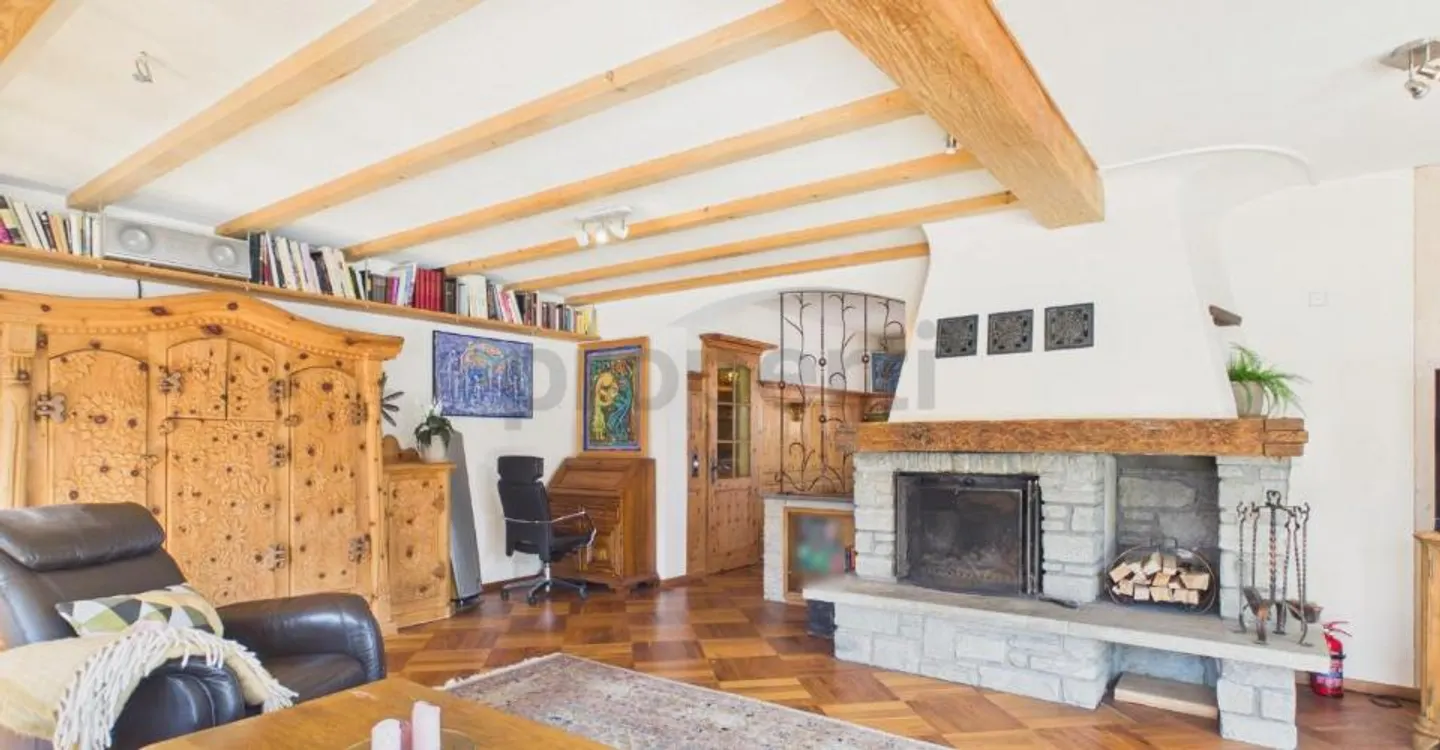 3.5-room apartment with stunning views of the mountains around Davos - Photo 4 of 12