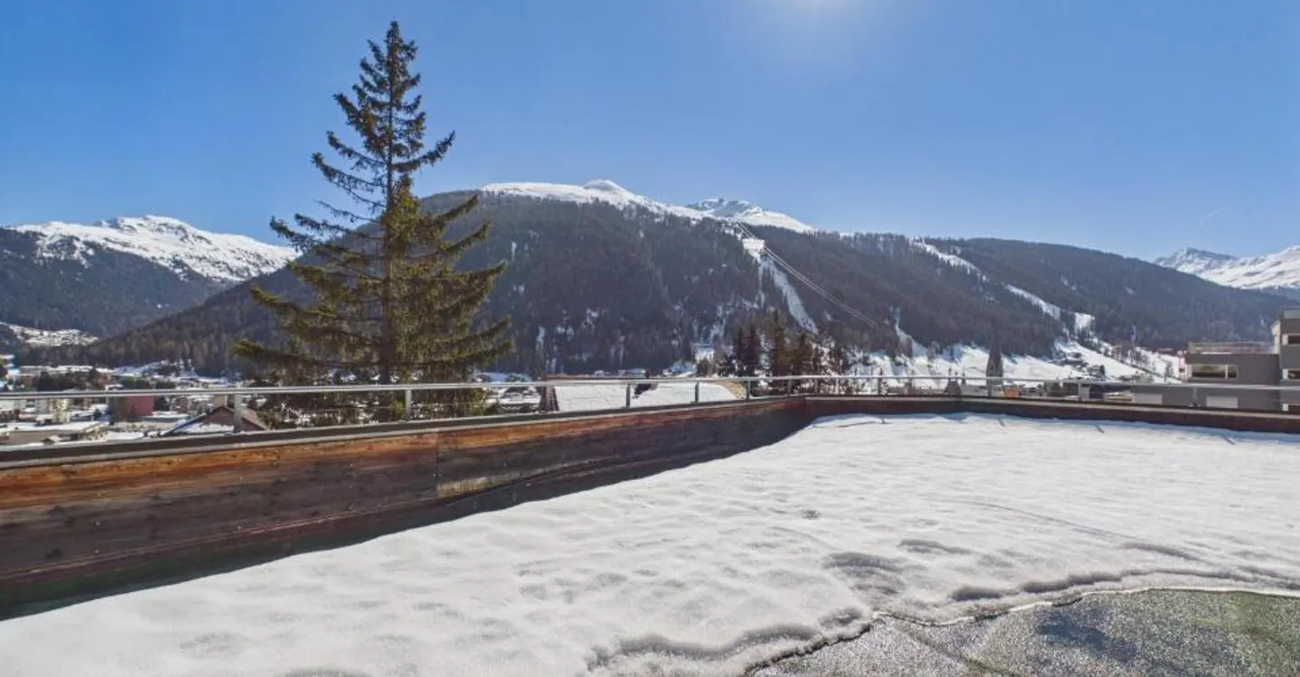 3.5-room apartment with stunning views of the mountains around Davos - Photo 6 of 12