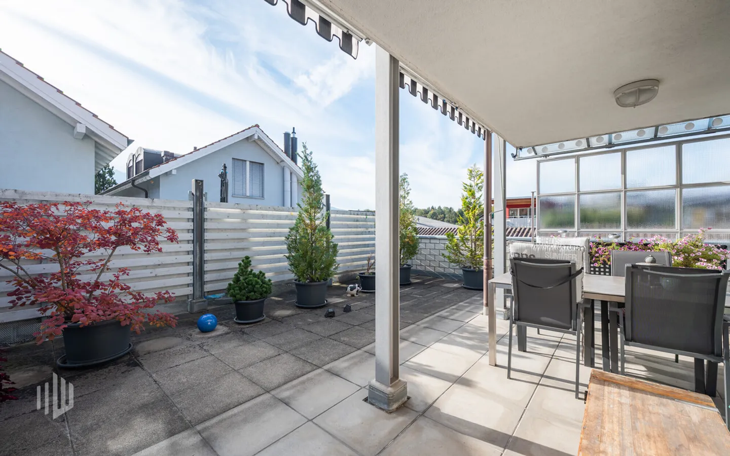 ImmoWyss - Appartement en duplex lumineux avec grande terrasse - Photo 8 sur 13