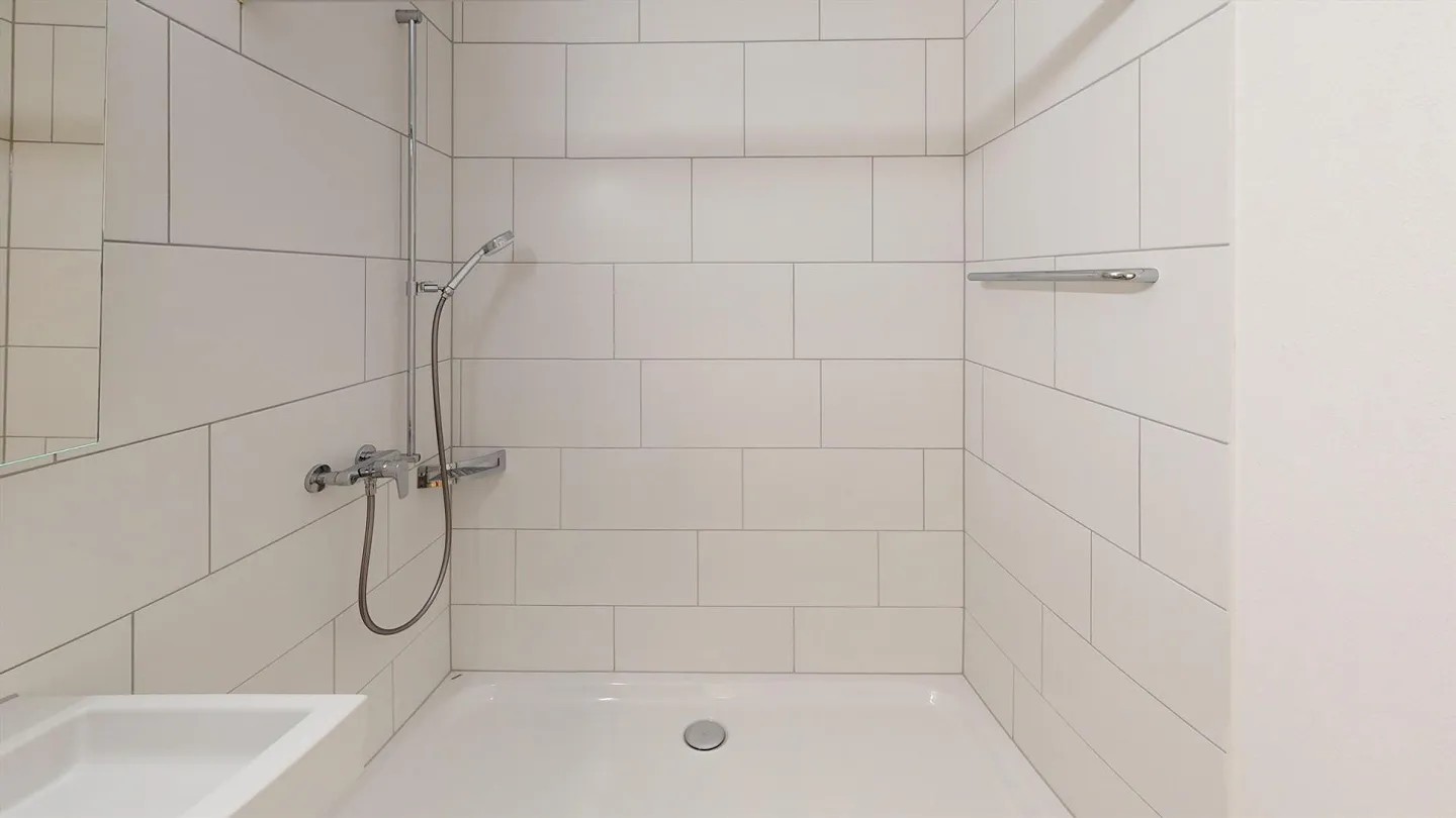 2.5 Room Apartment in Bülach - Photo 4 of 5