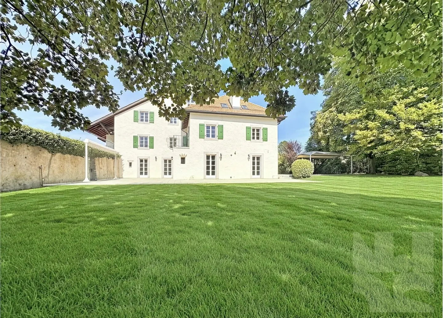 Villa Charmante avec Jardin - Photo 3 sur 3