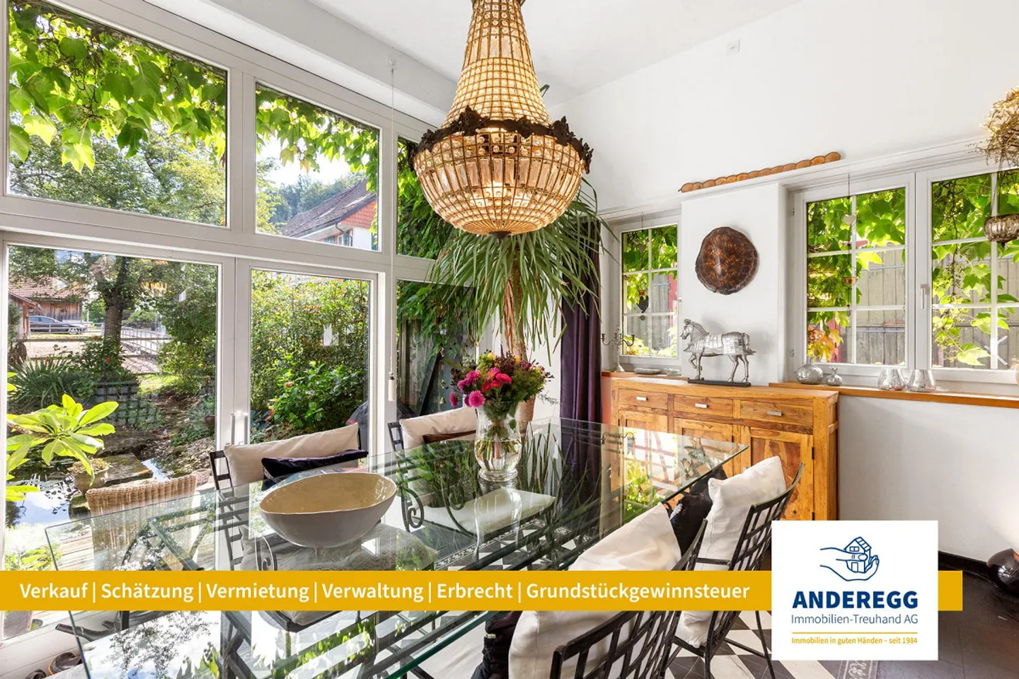 Appartamento maisonette con due posti auto esterni - Foto 1 di 15