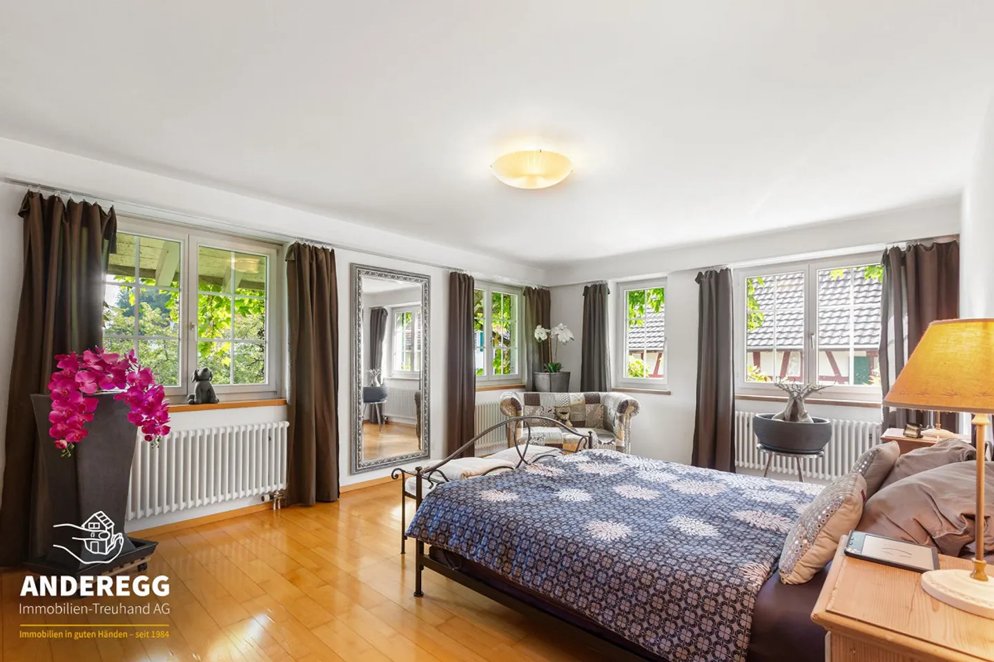 Appartamento maisonette con due posti auto esterni - Foto 8 di 15
