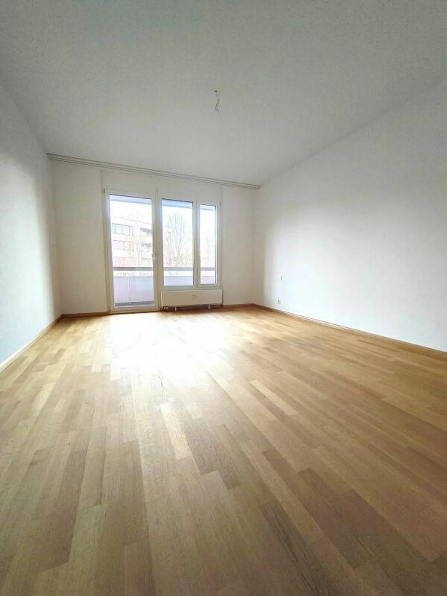 Geräumige Wohnung in Reinach - Foto 3 von 10