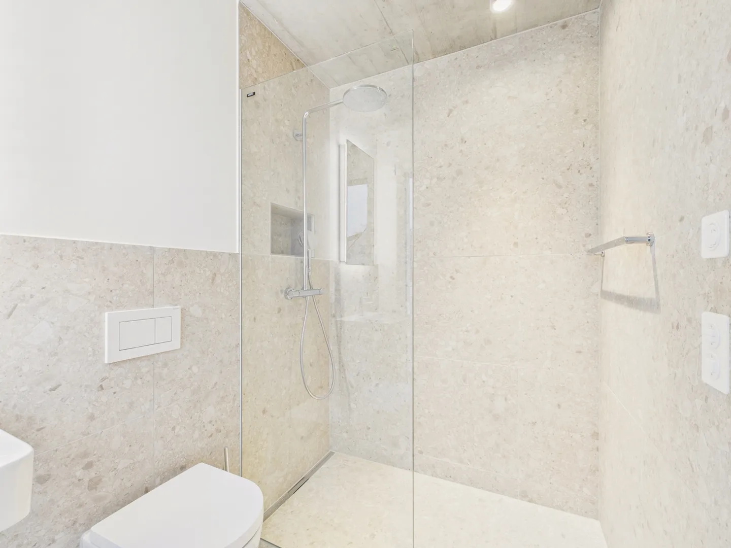 Appartement moderne de 2,5 pièces dans le meilleur emplacement de Bâle - Première occupation ! - Photo 7 sur 11