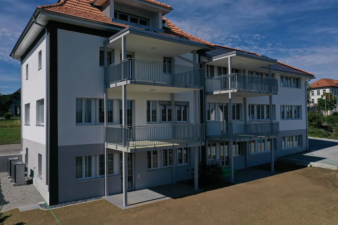 2 Zimmer Gartenwohnung in der ehemaligen Uhrenfabrik Wolfwil - Foto 1 von 5