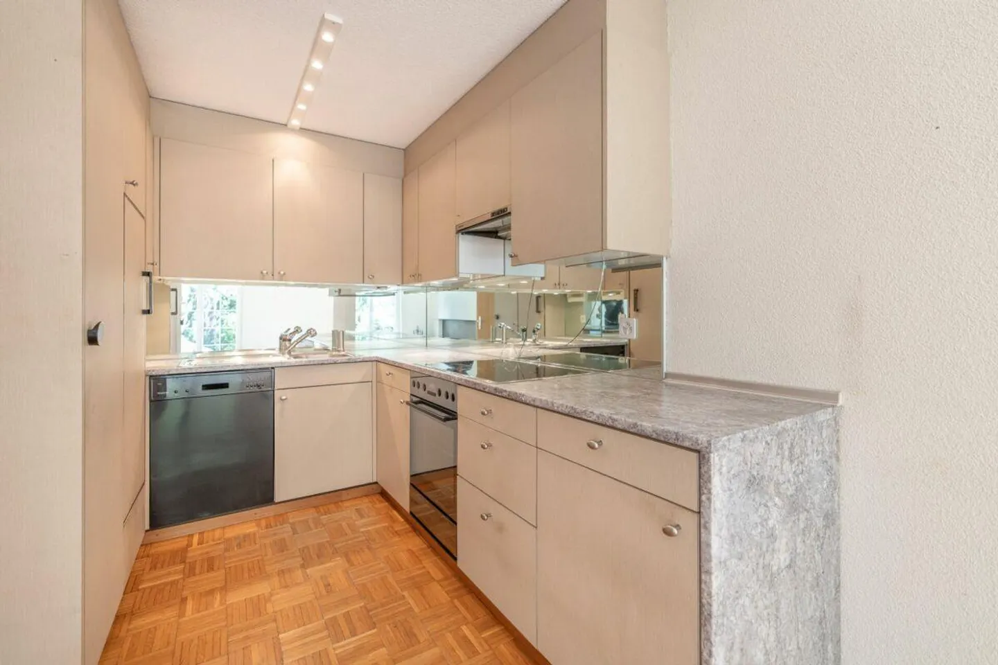 Sonniges Einfamilienhaus mit Blick - Foto 4 von 13