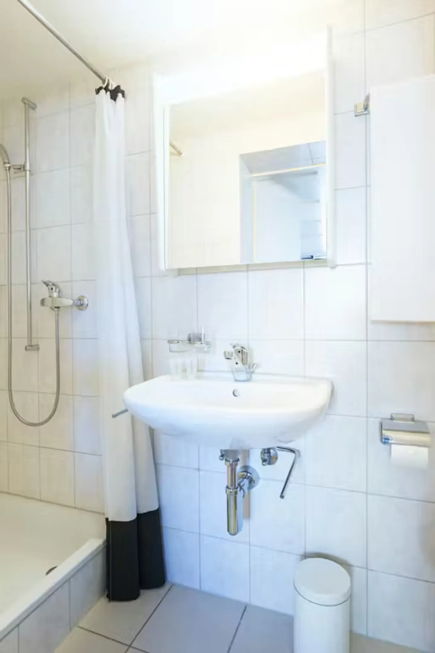 Apartment for rent - Photo 2 of 10