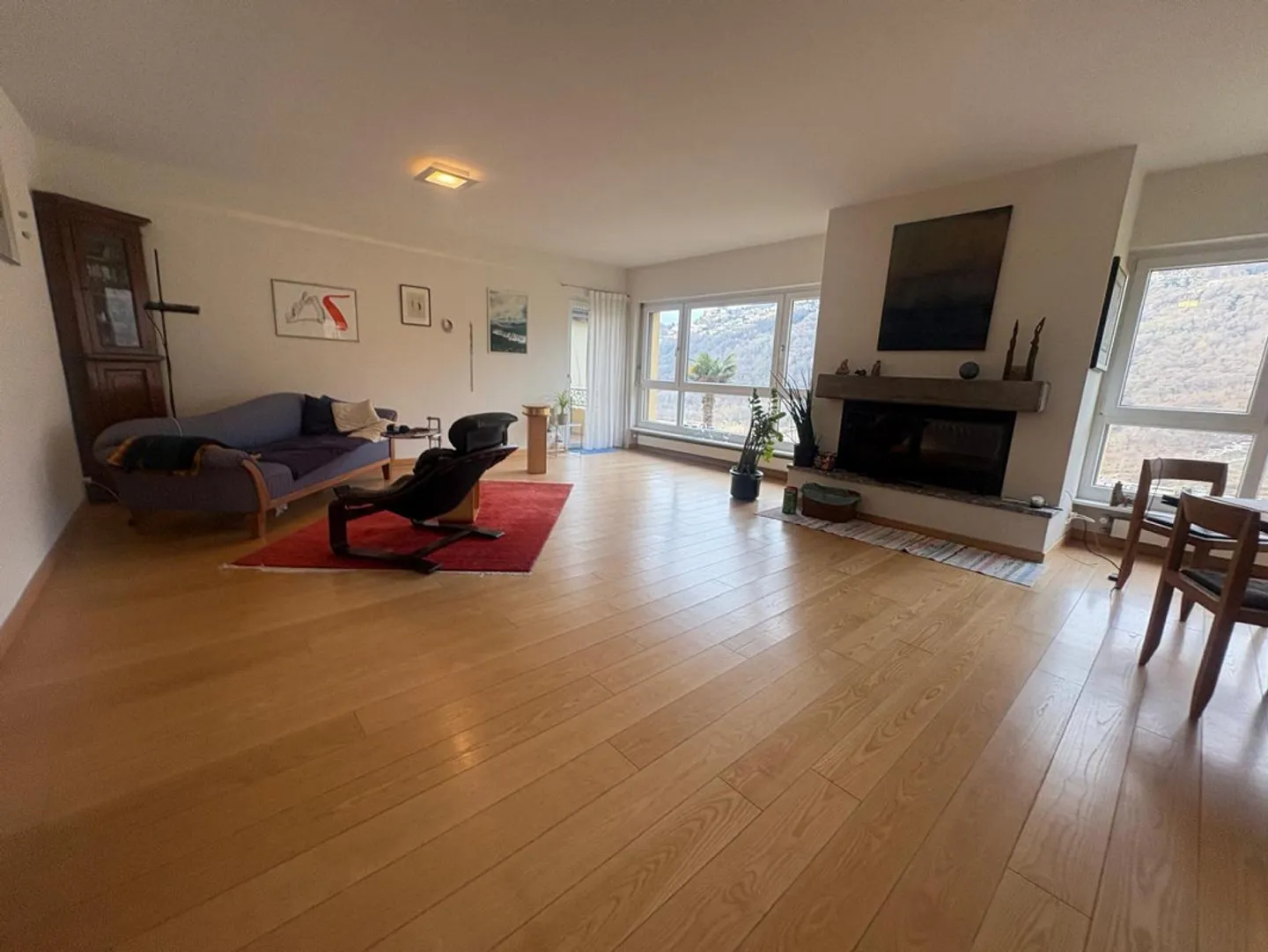 Villa de 9 pièces avec grand jardin, très calme, vue ensoleillée - Photo 4 sur 36