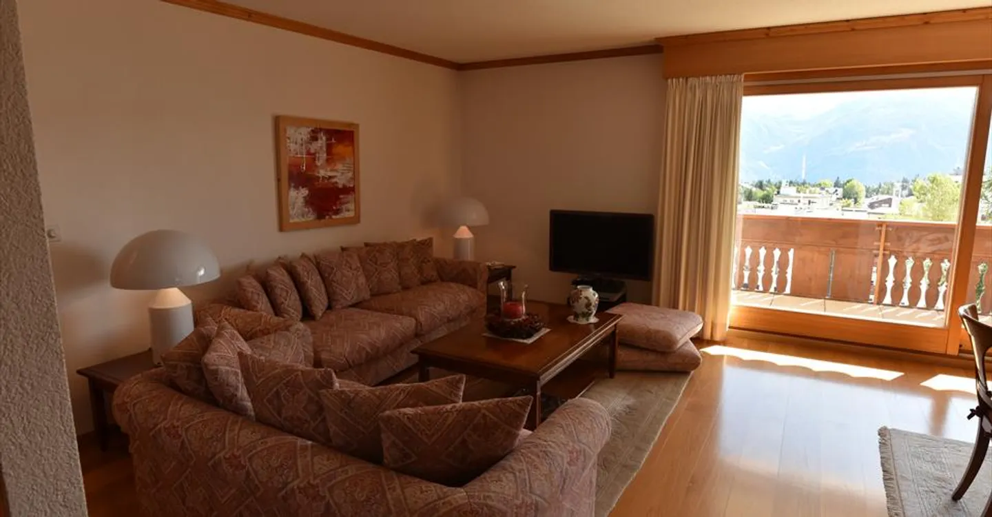 Appartement 4.5 pièces - Photo 1 sur 16