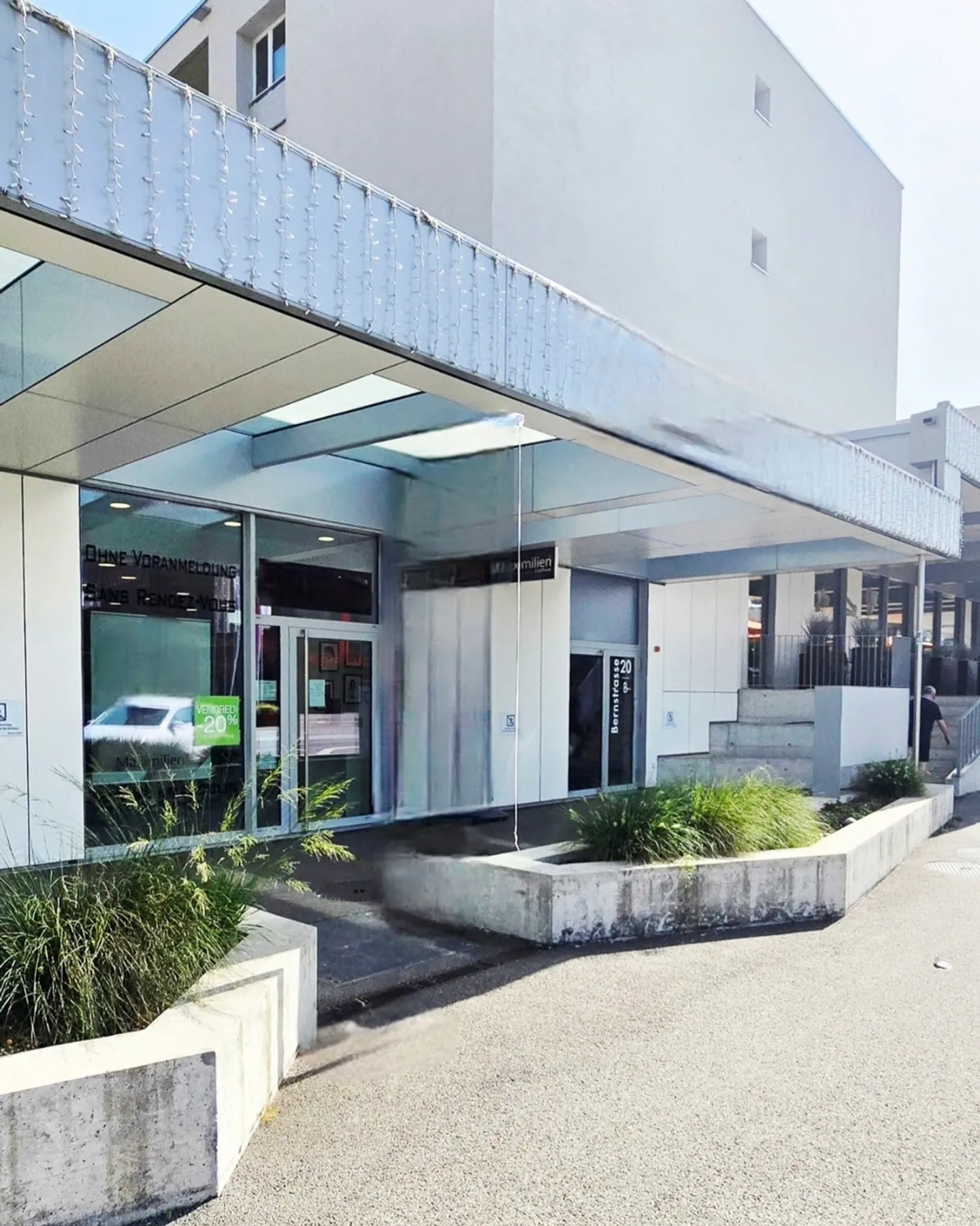 Hair Salon - Photo 2 of 12