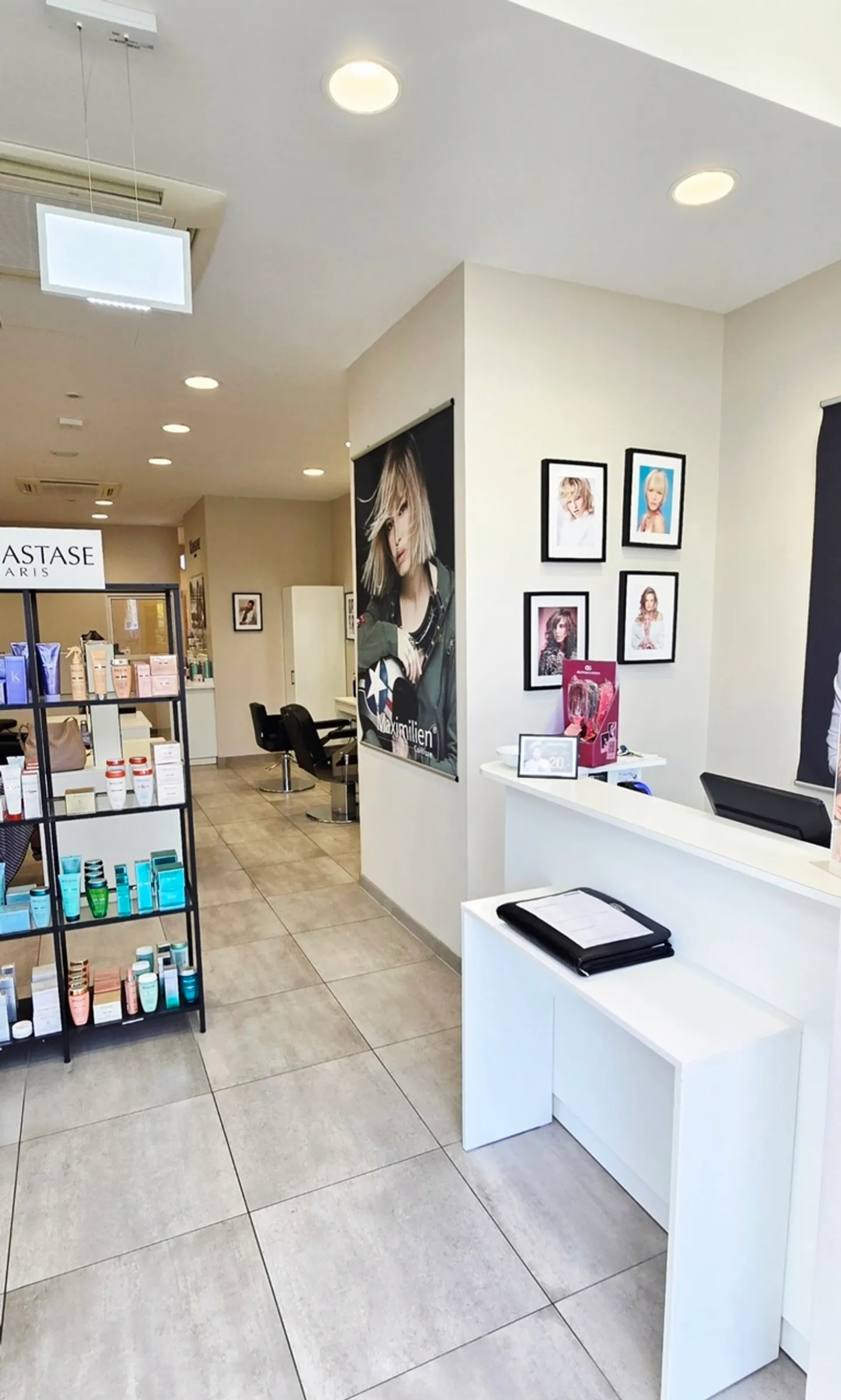 Hair Salon - Photo 4 of 12