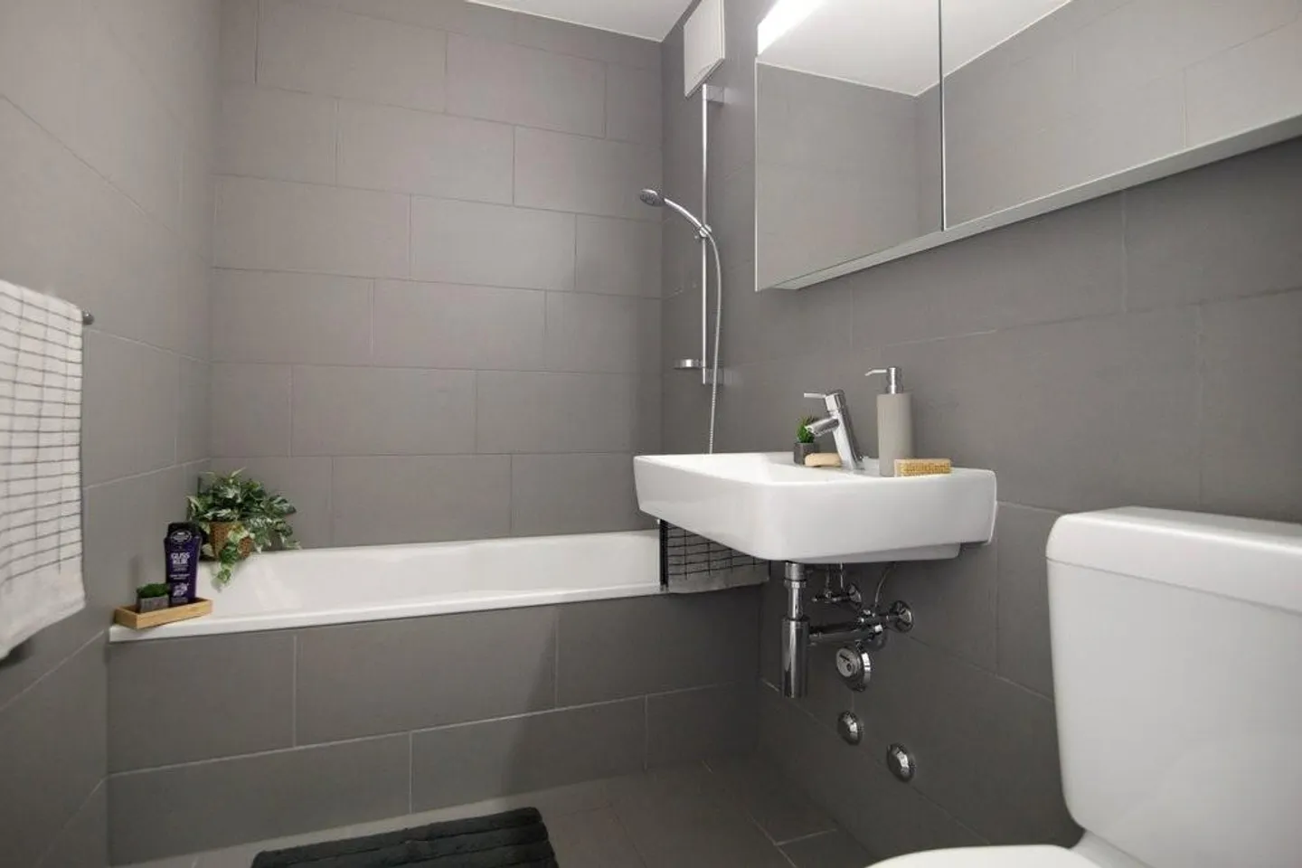 Ihr neues Zuhause in einer lichtdurchfluteten Wohnung! - Foto 6 von 6