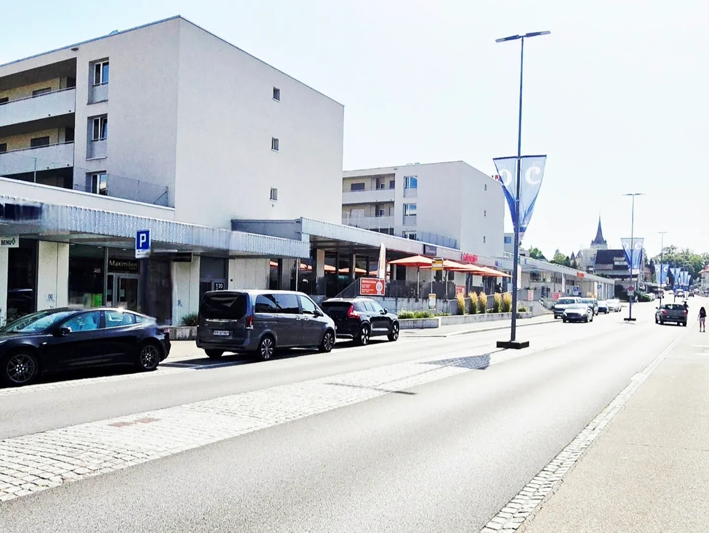 Hair Salon - Photo 9 of 12