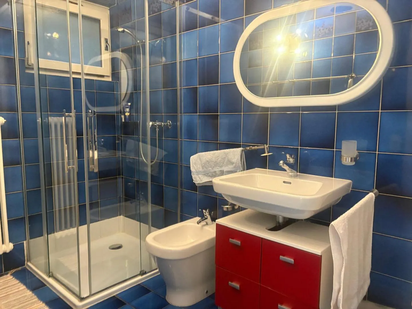 Villa de 9 pièces avec grand jardin, très calme, vue ensoleillée - Photo 26 sur 36